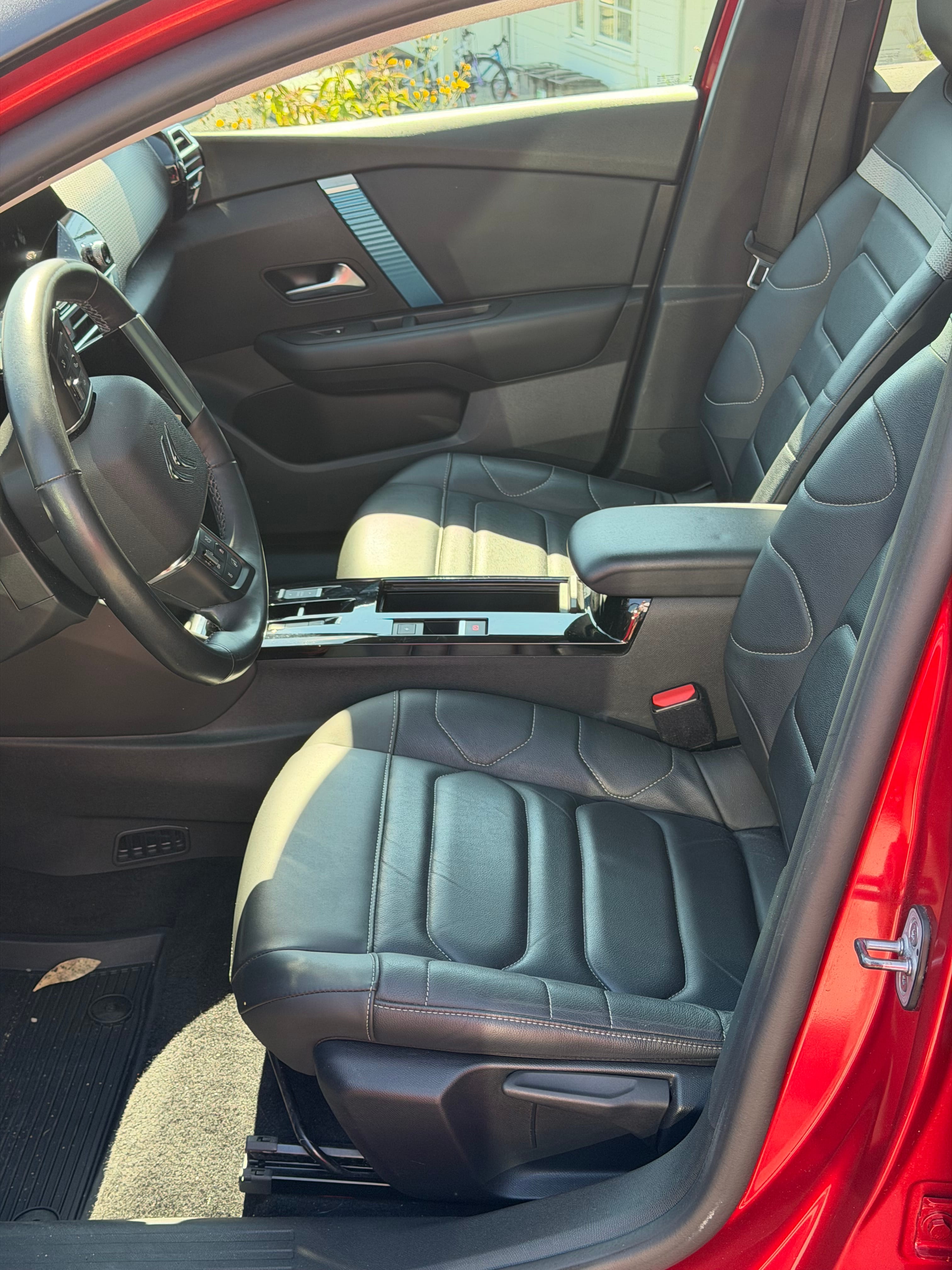Citroen ë-C4, 2021, Électrique, automatique