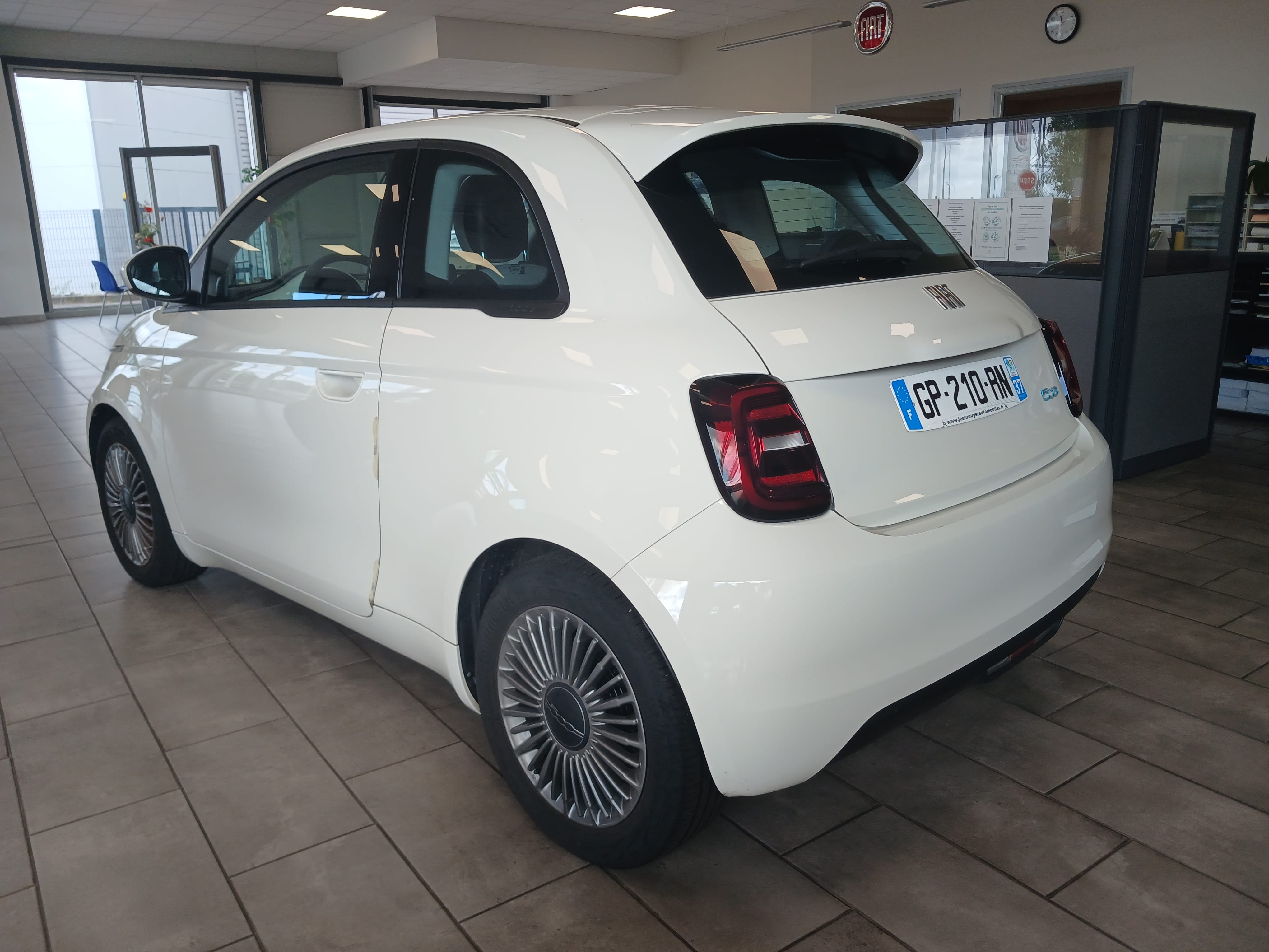 Fiat 500e Icone Electrique avec Régulateur de vitesse