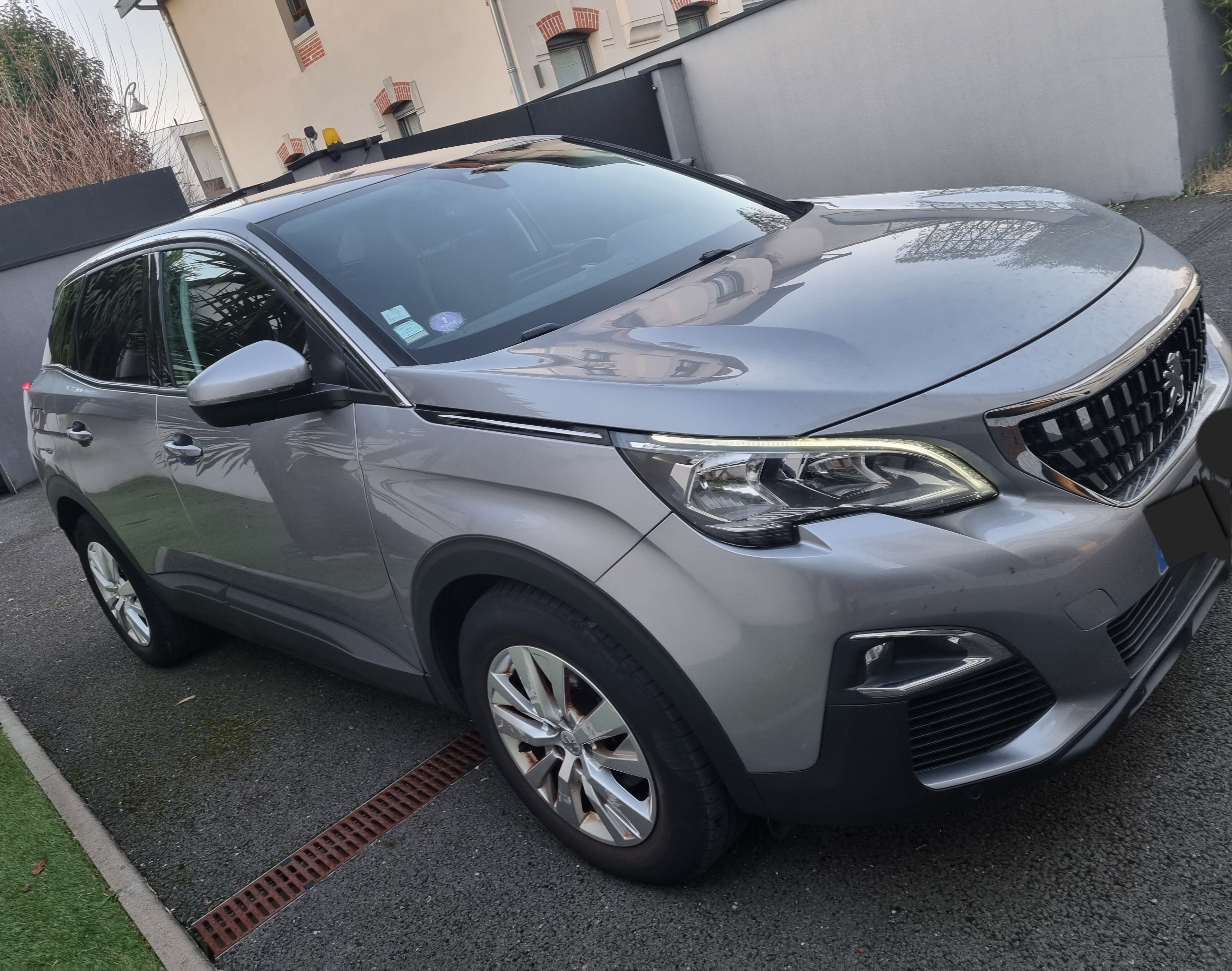 Peugeot 3008, 2019, Essence 95, automatique