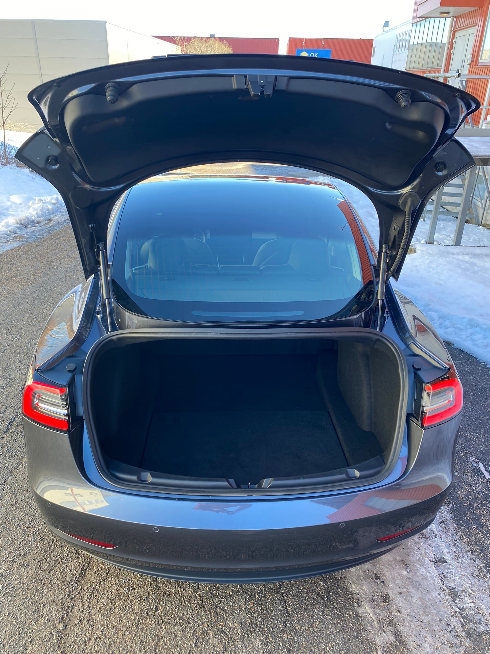 Tesla Model 3 mit Bluetooth-Audio
