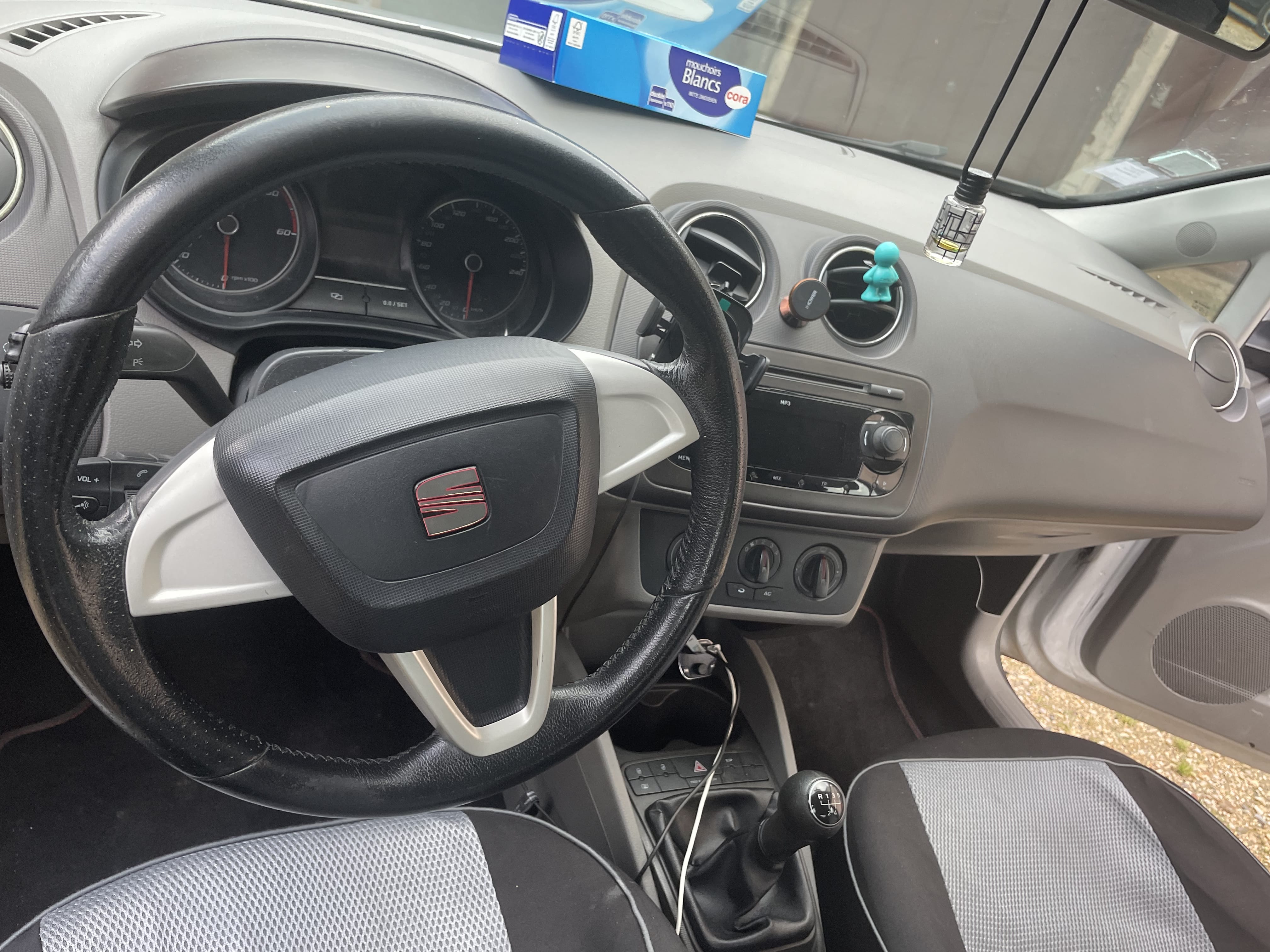 Seat Ibiza avec Régulateur de vitesse