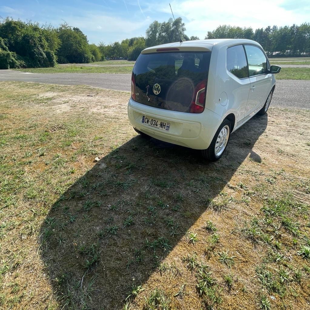 Volkswagen Up! 1.0 mpi 75ch avec GPS