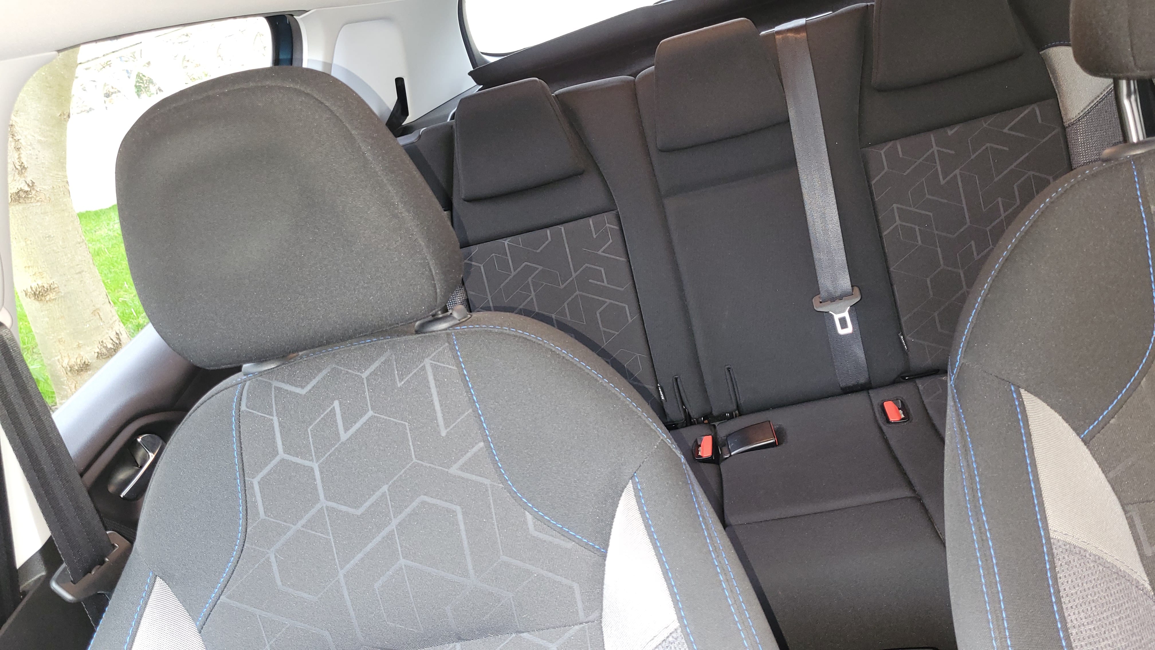 Peugeot 2008 avec Siège bébé