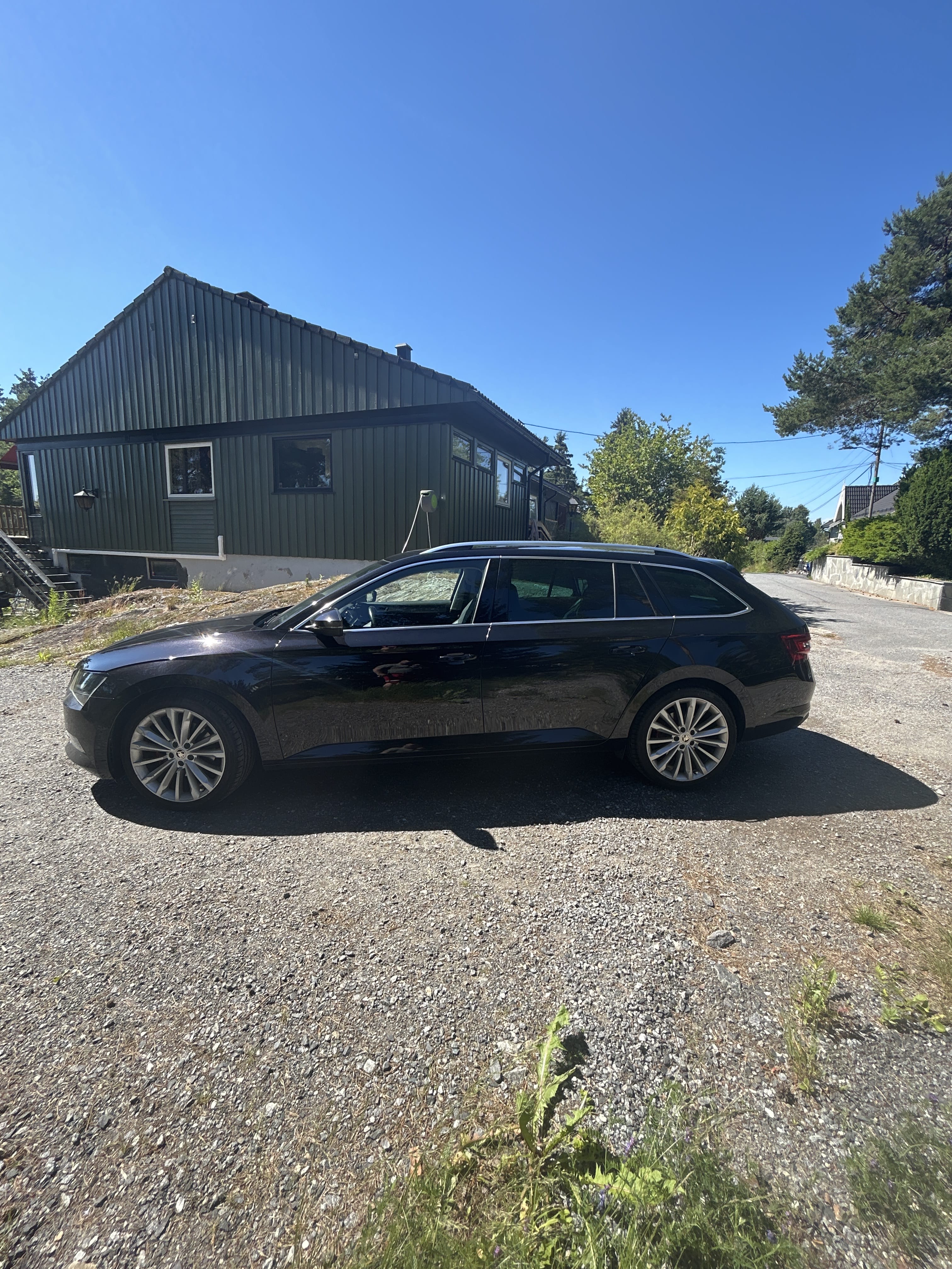 Skoda Superb med Aircondition