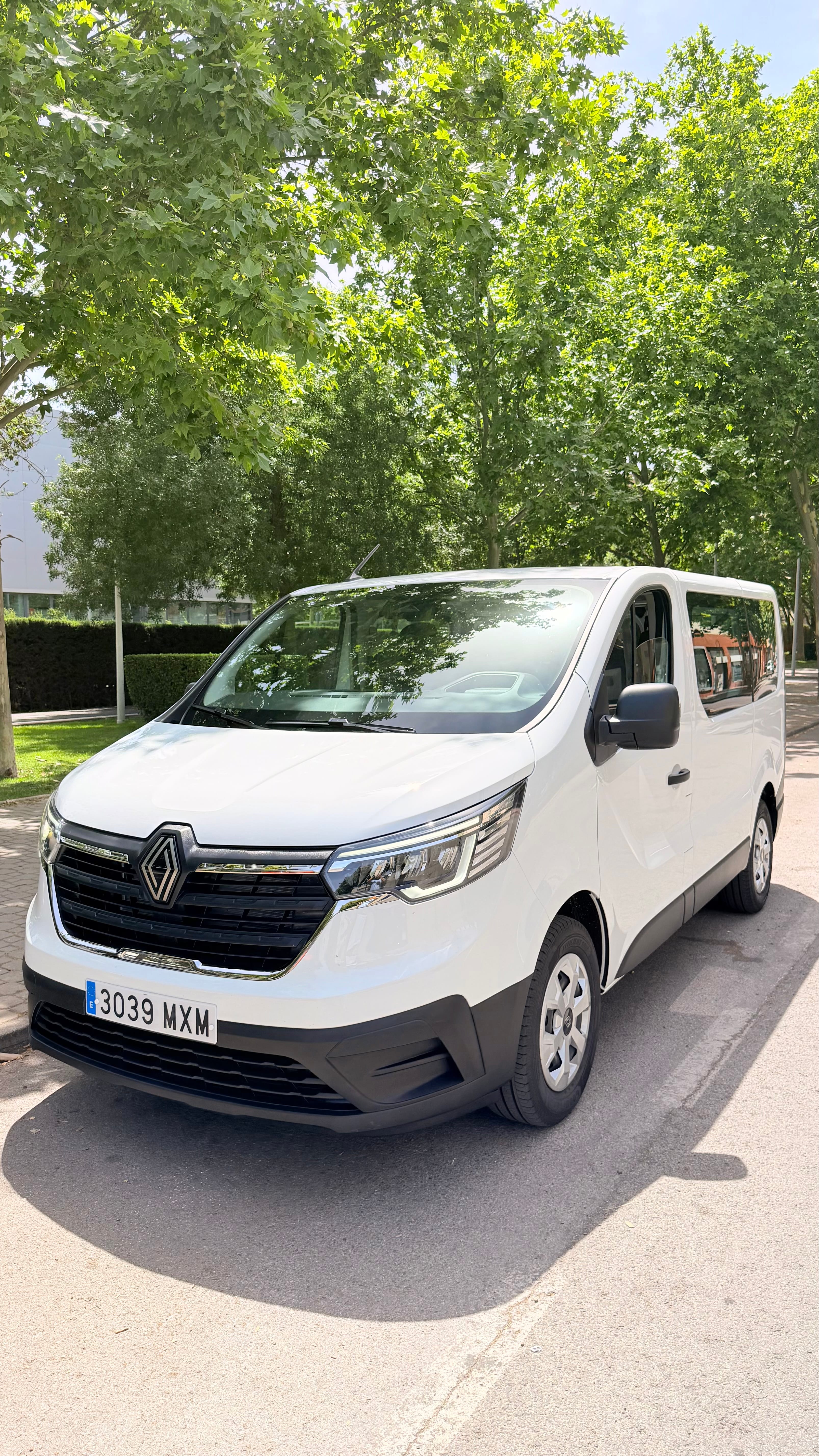 Renault Trafic Passenger con Audio Bluetooth