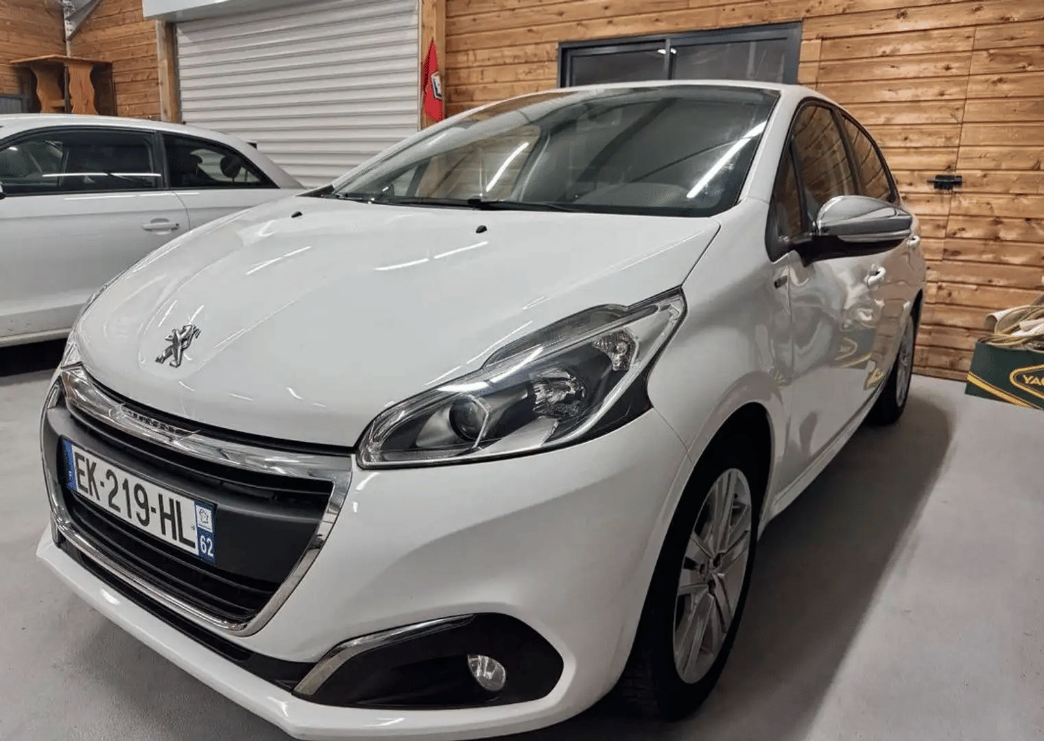 Peugeot 208, 2017, Essence 98