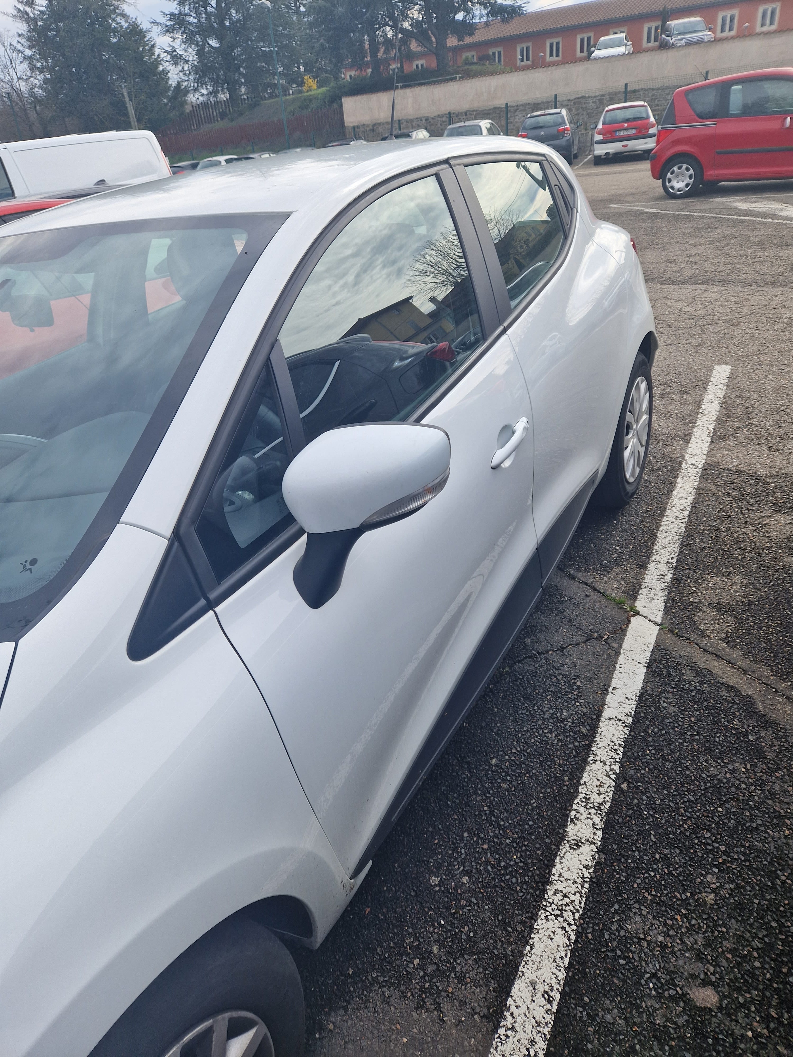 Renault Clio avec Climatisation