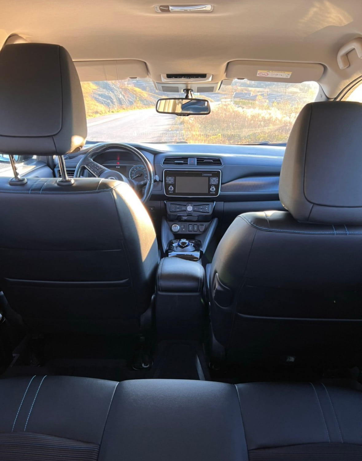 Nissan Leaf Electric (Tekna) med alt utstyr med Apple CarPlay