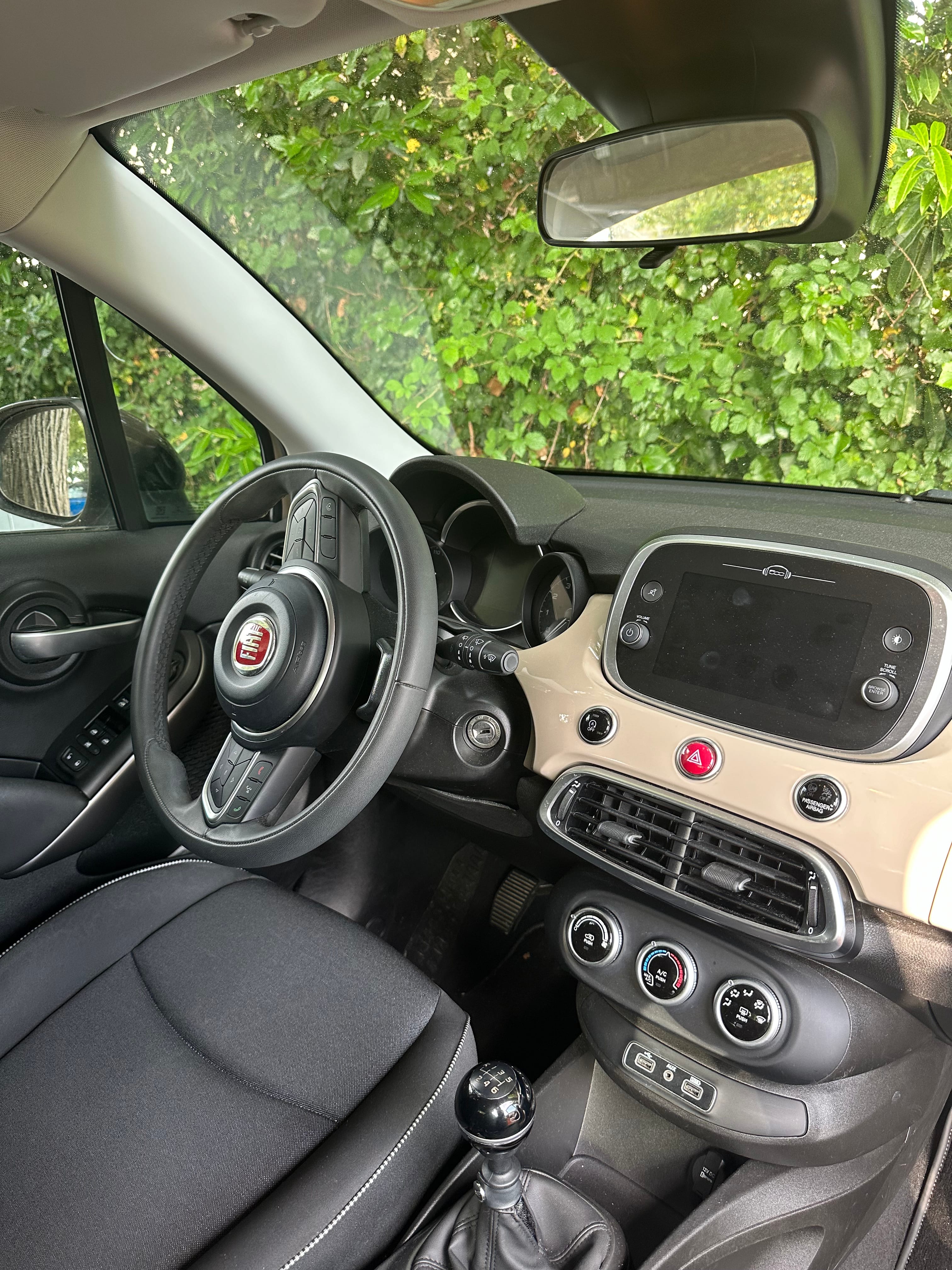 Fiat 500 X avec Entrée audio / iPod