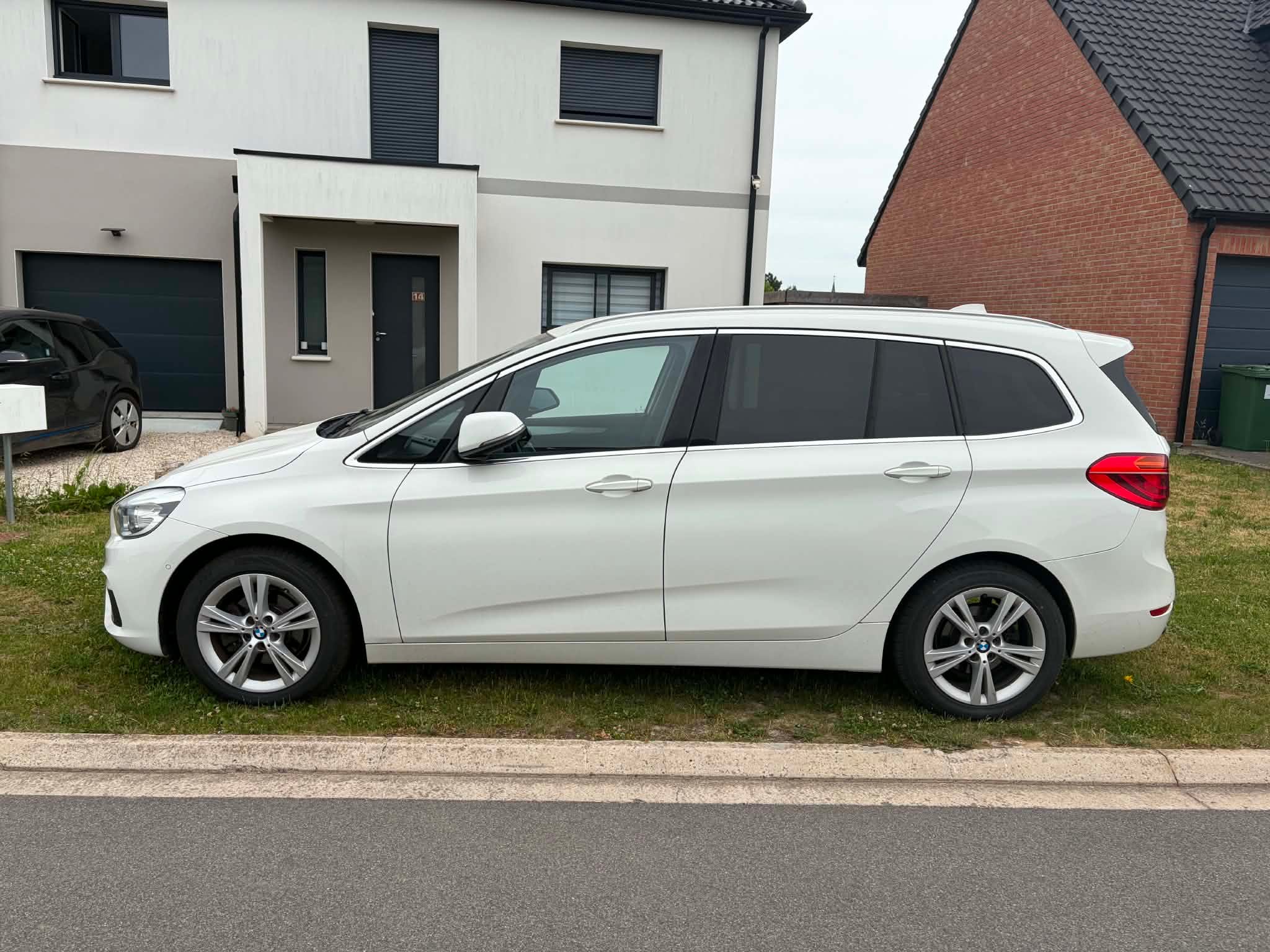 BMW Série 2 Gran Tourer, 2016, Diesel, automatique, 7 places
