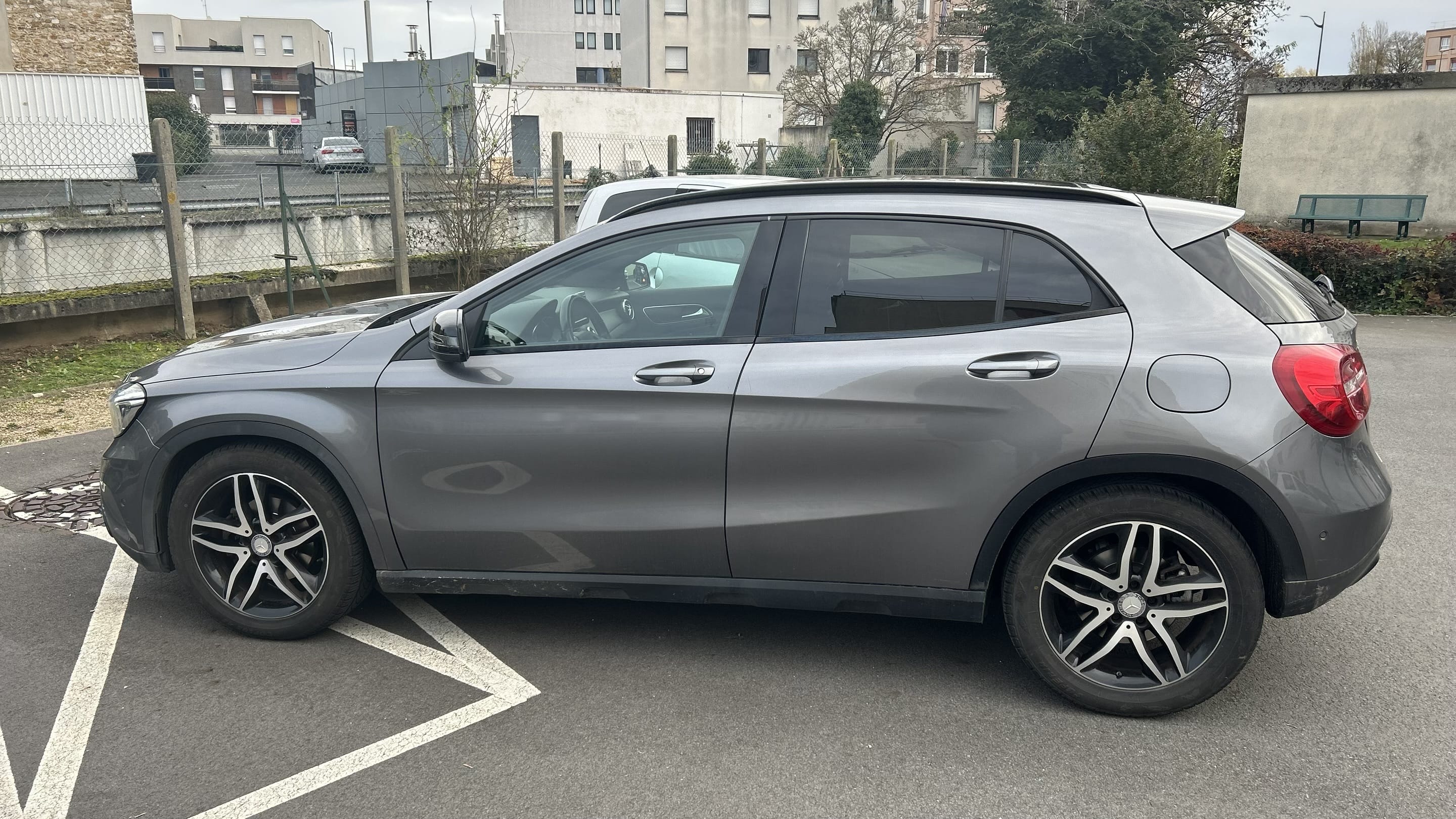 Mercedes-Benz Classe GLA, 2014, Essence 95, automatique