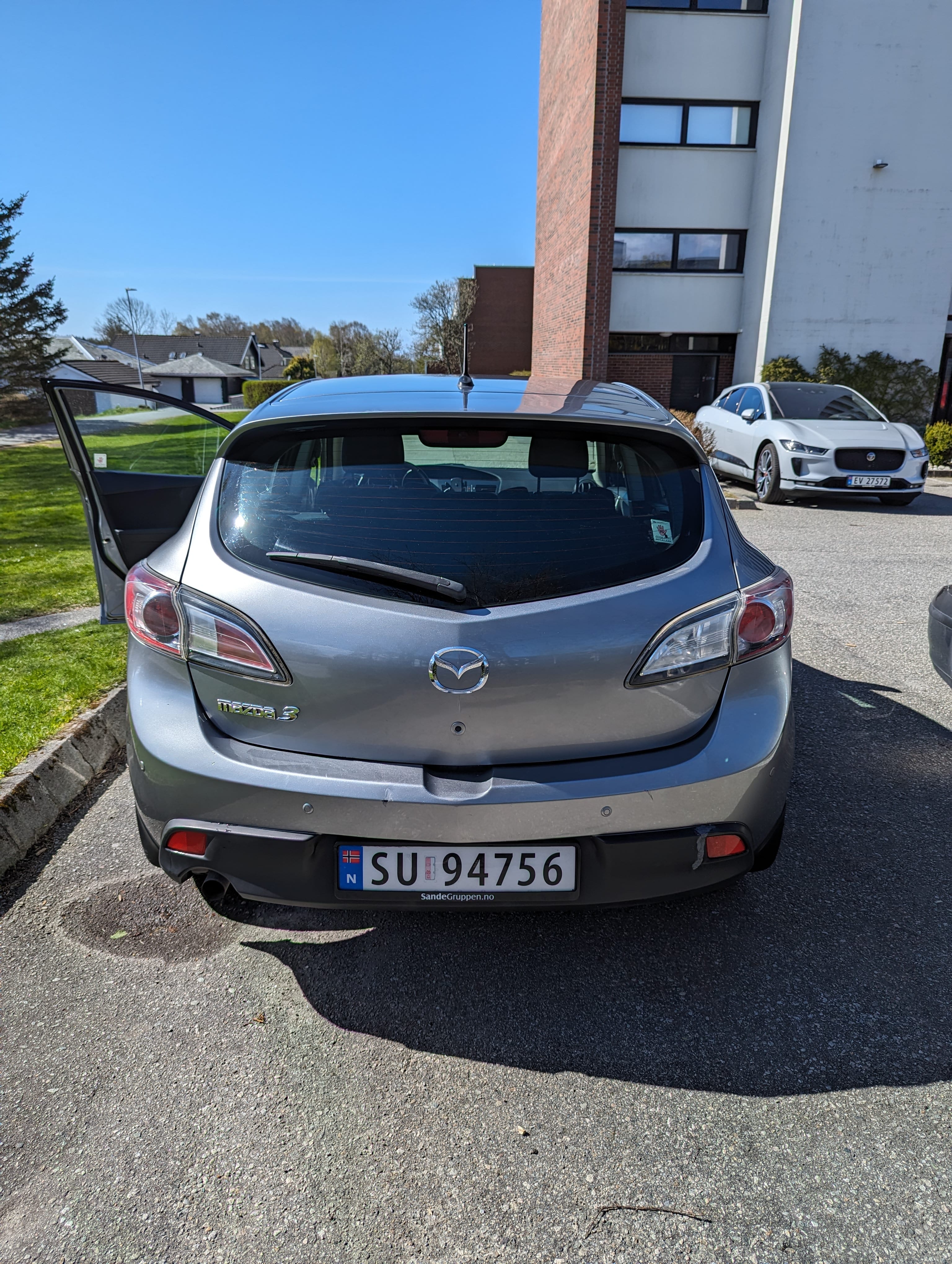 Mazda 3 med Lydinngang