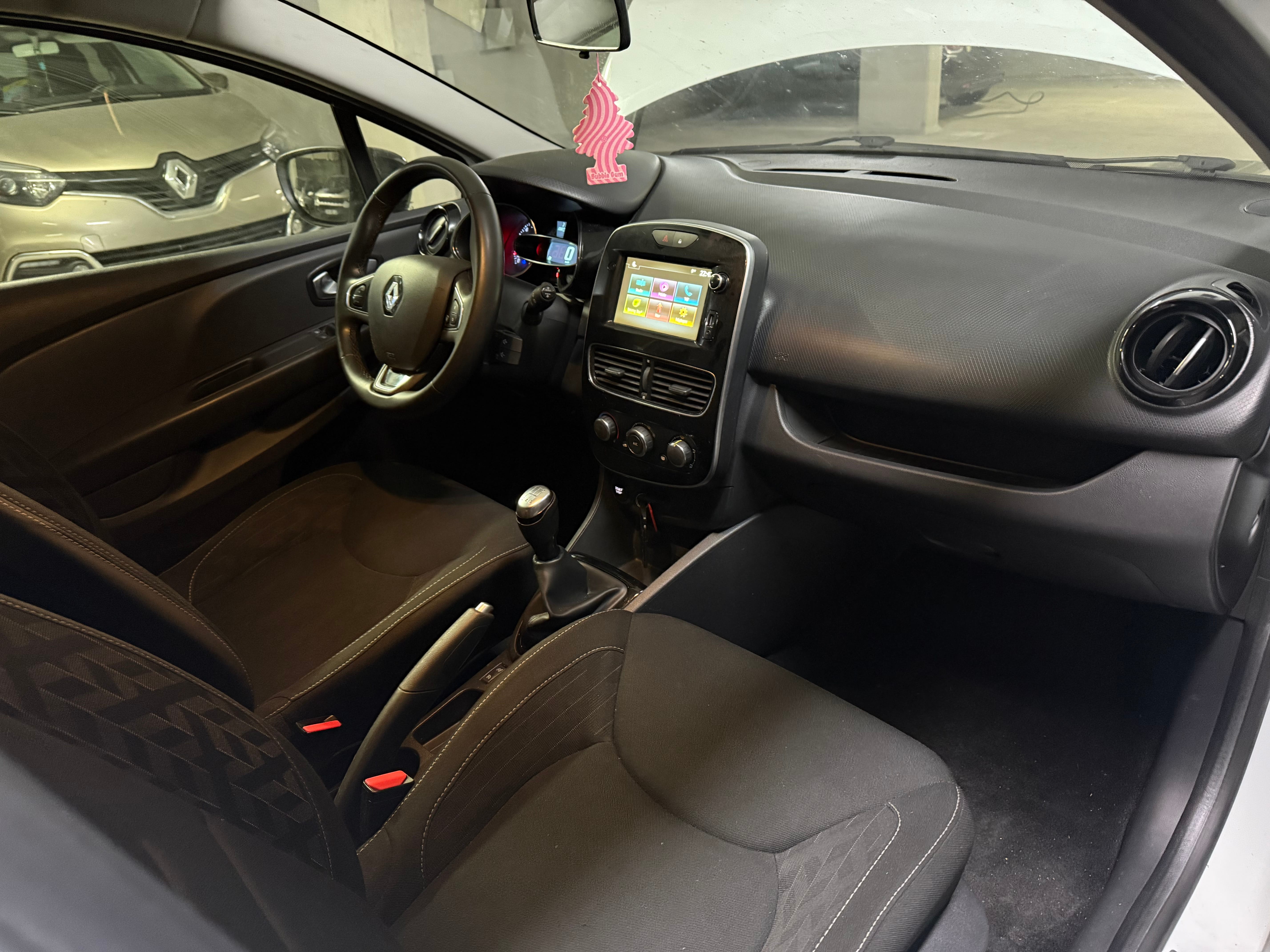 Renault Clio avec Régulateur de vitesse