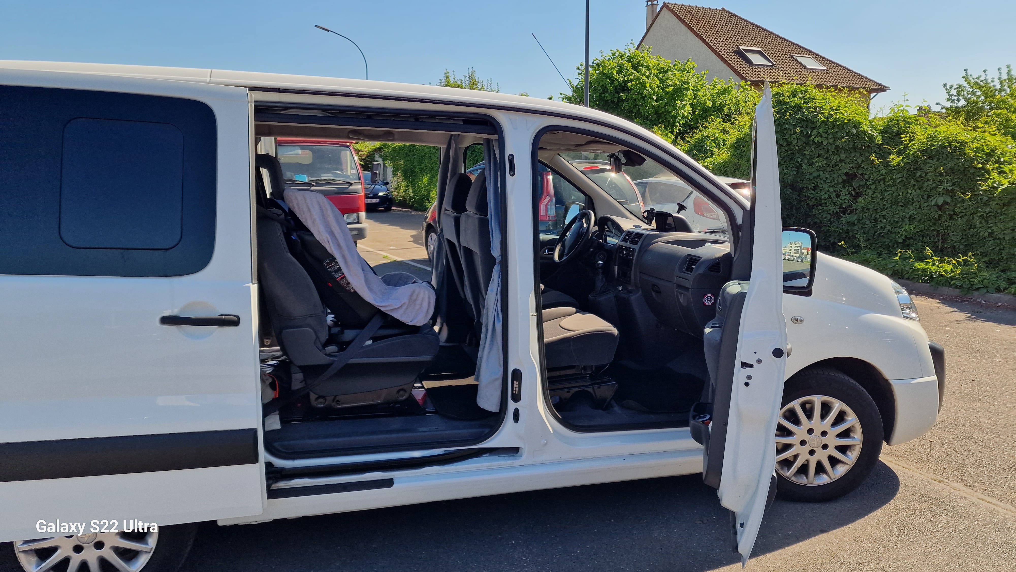 Peugeot Expert Tepee 2.0 HDI avec GPS