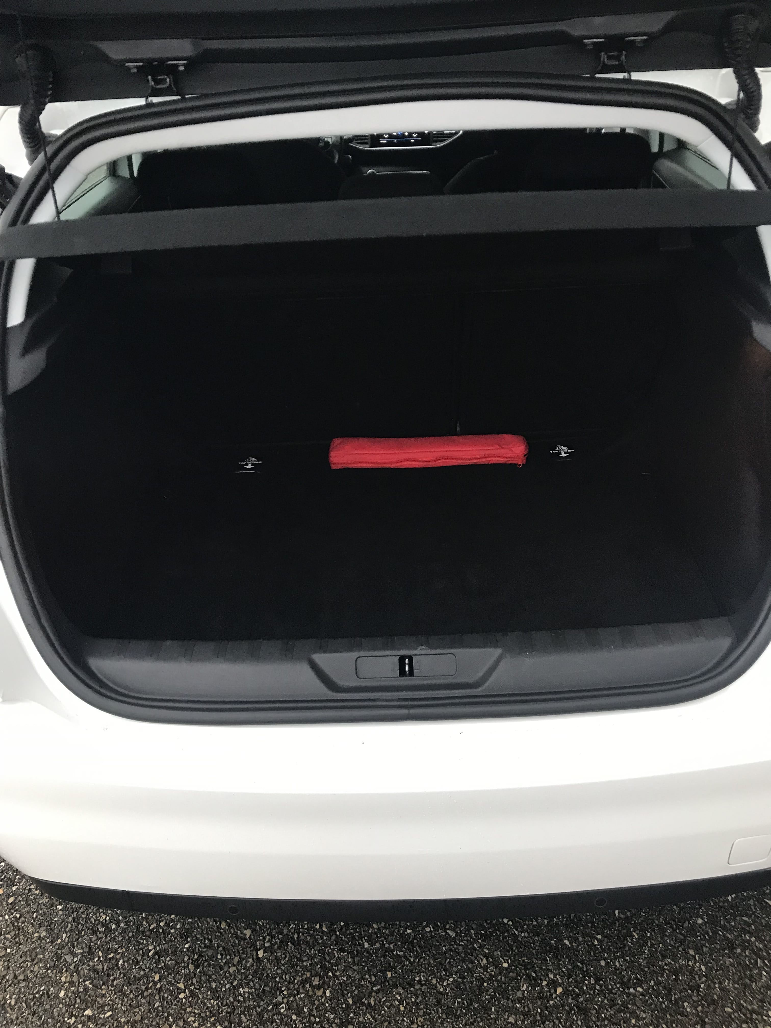 Peugeot 308 avec Apple CarPlay