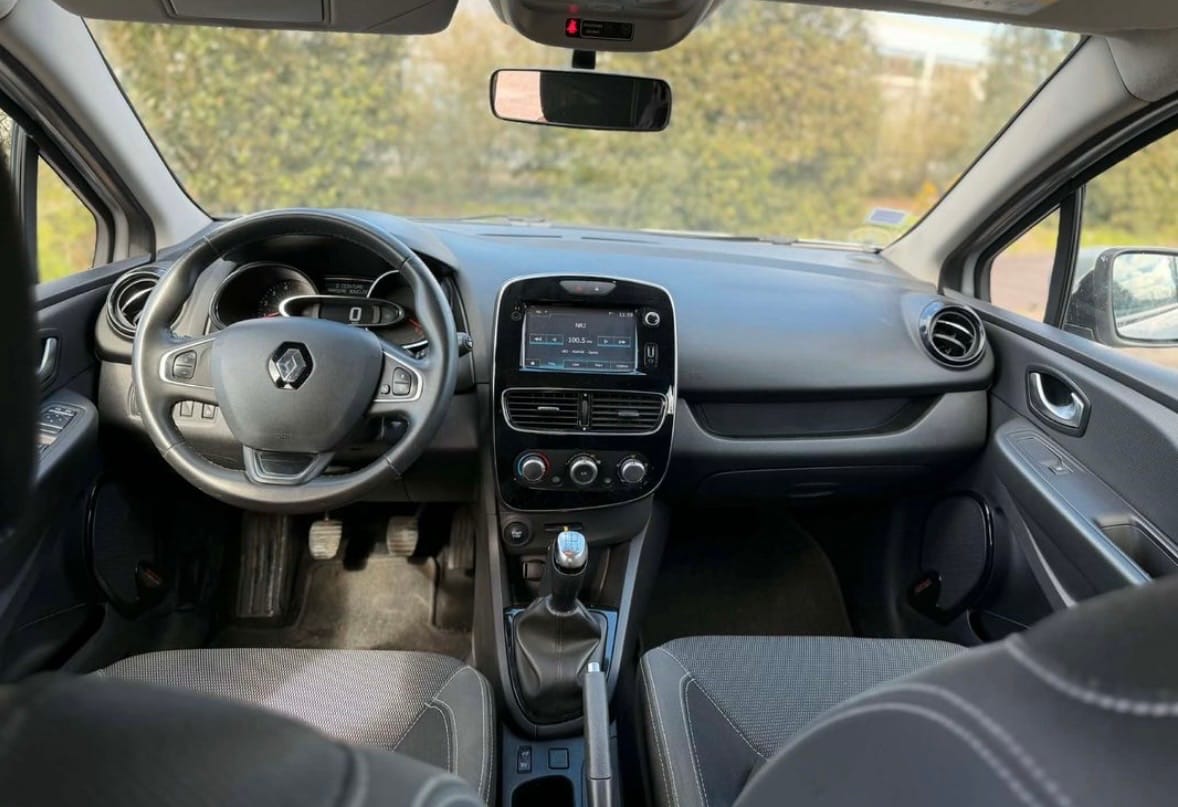 Renault Clio avec Régulateur de vitesse