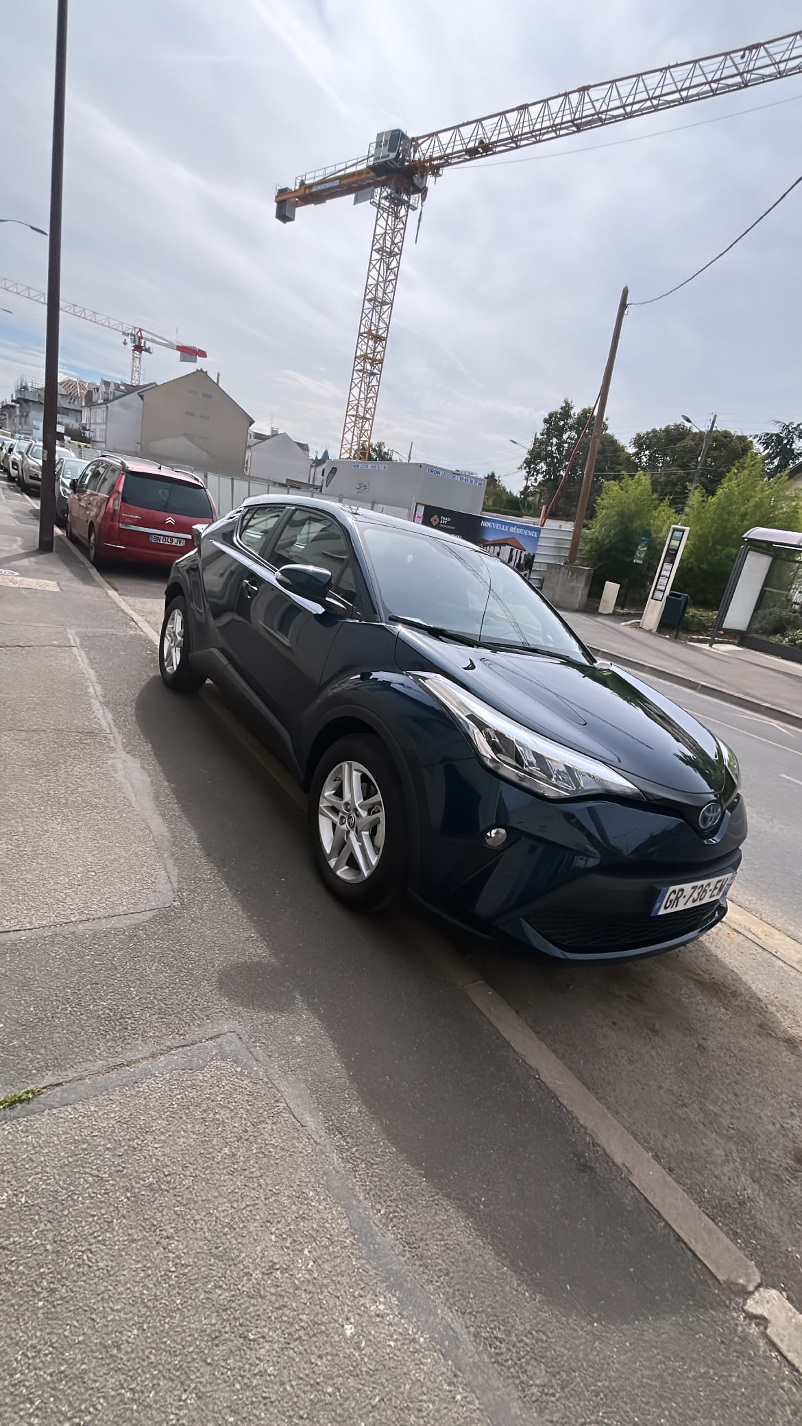 Toyota C-HR, 2023, Essence 95 / Électrique (hybride), automatique