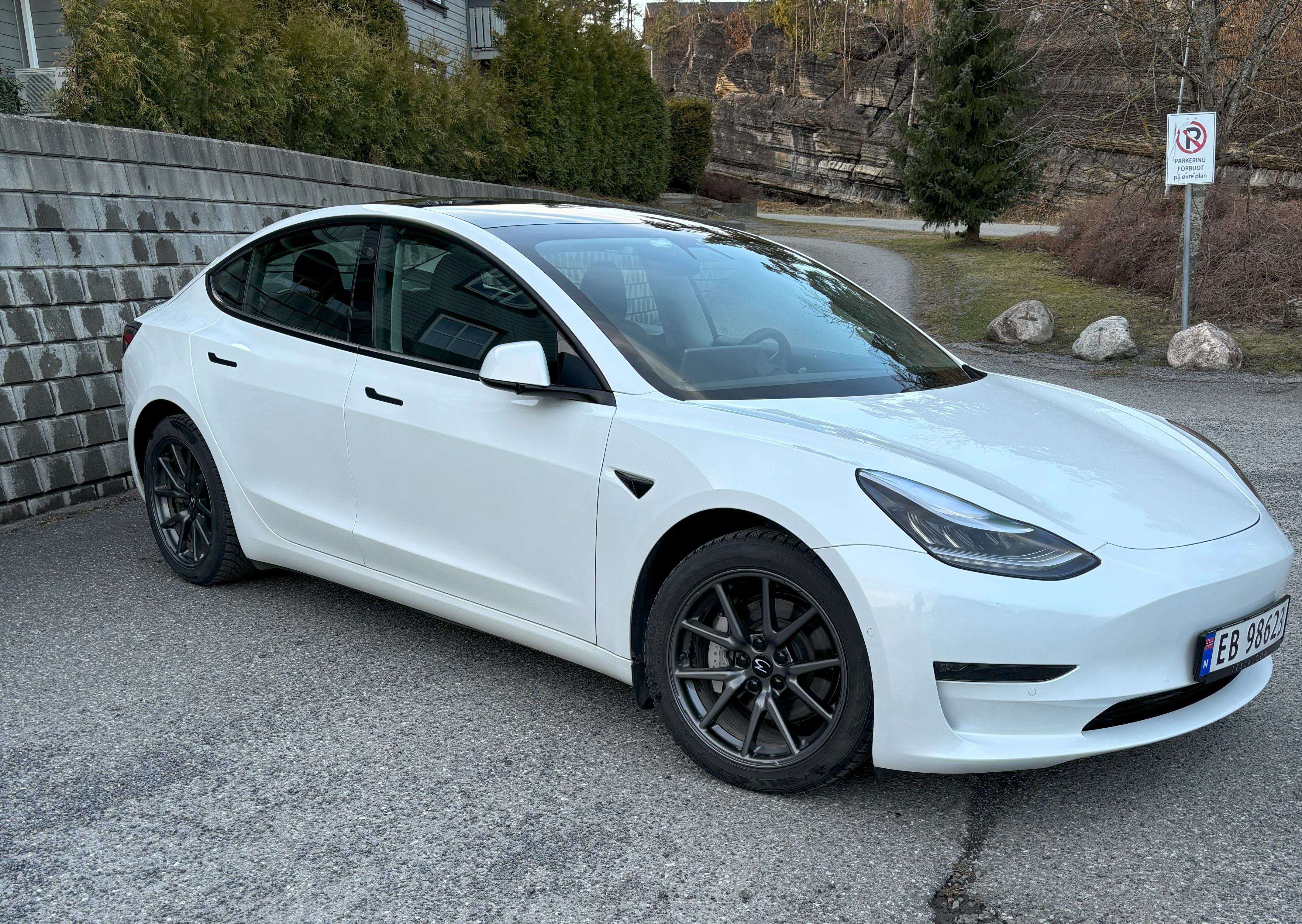 Tesla Model 3 Long Range med Aircondition