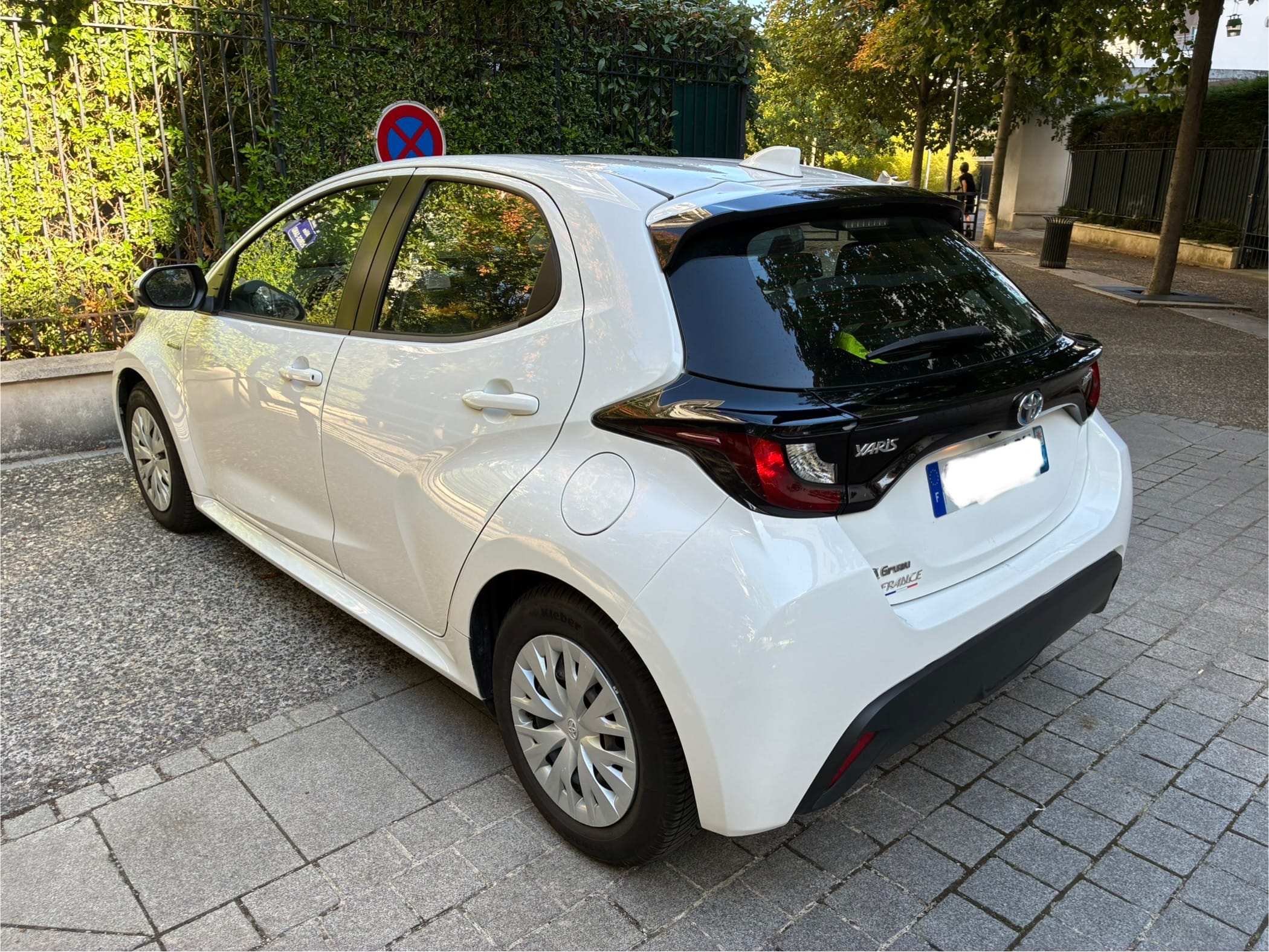 Toyota Yaris Hybride  4 Boîte auto pneus 4 saisons hiver avec Régulateur de vitesse