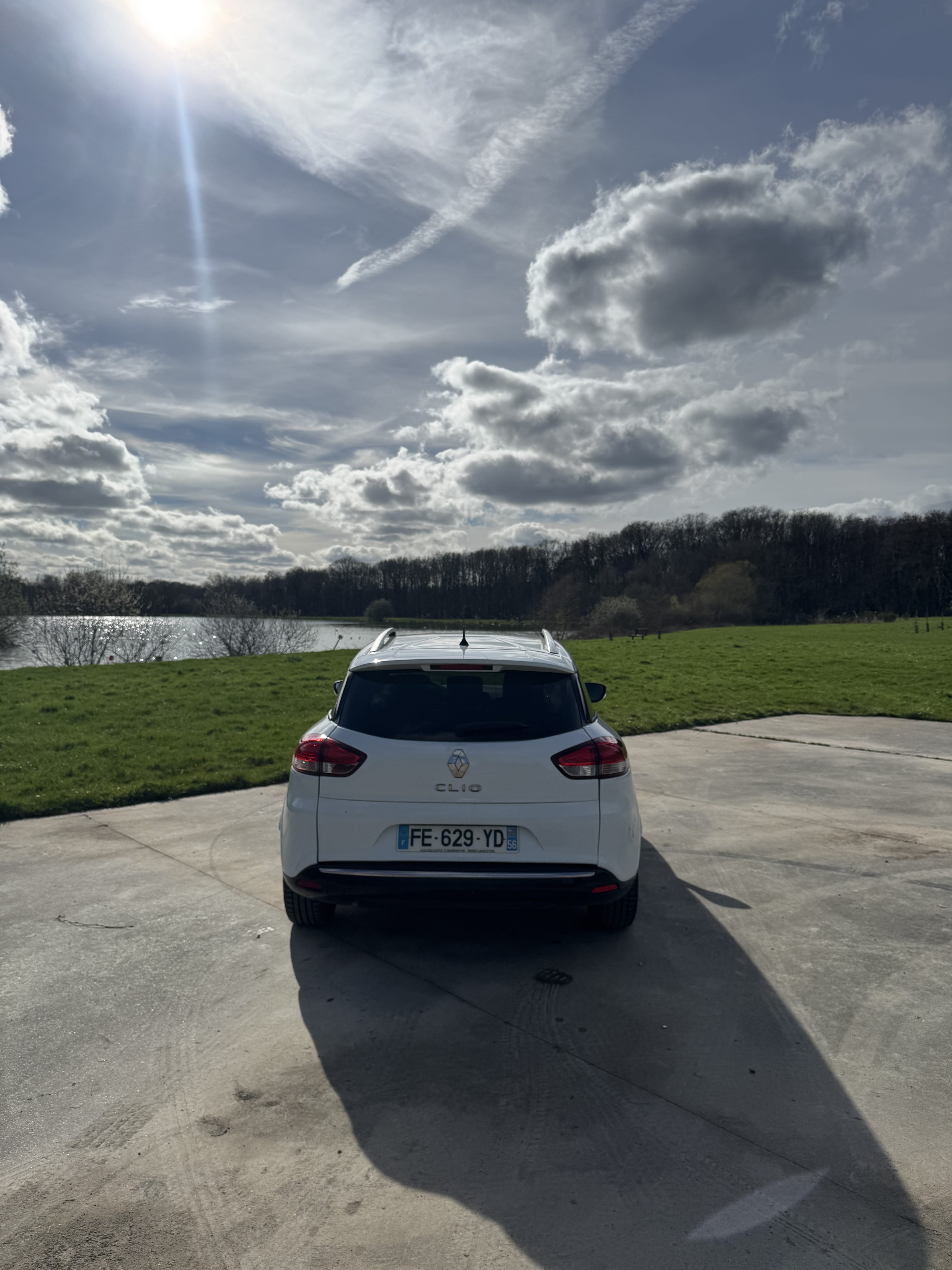 Renault Clio Estate 0.9 tce avec GPS