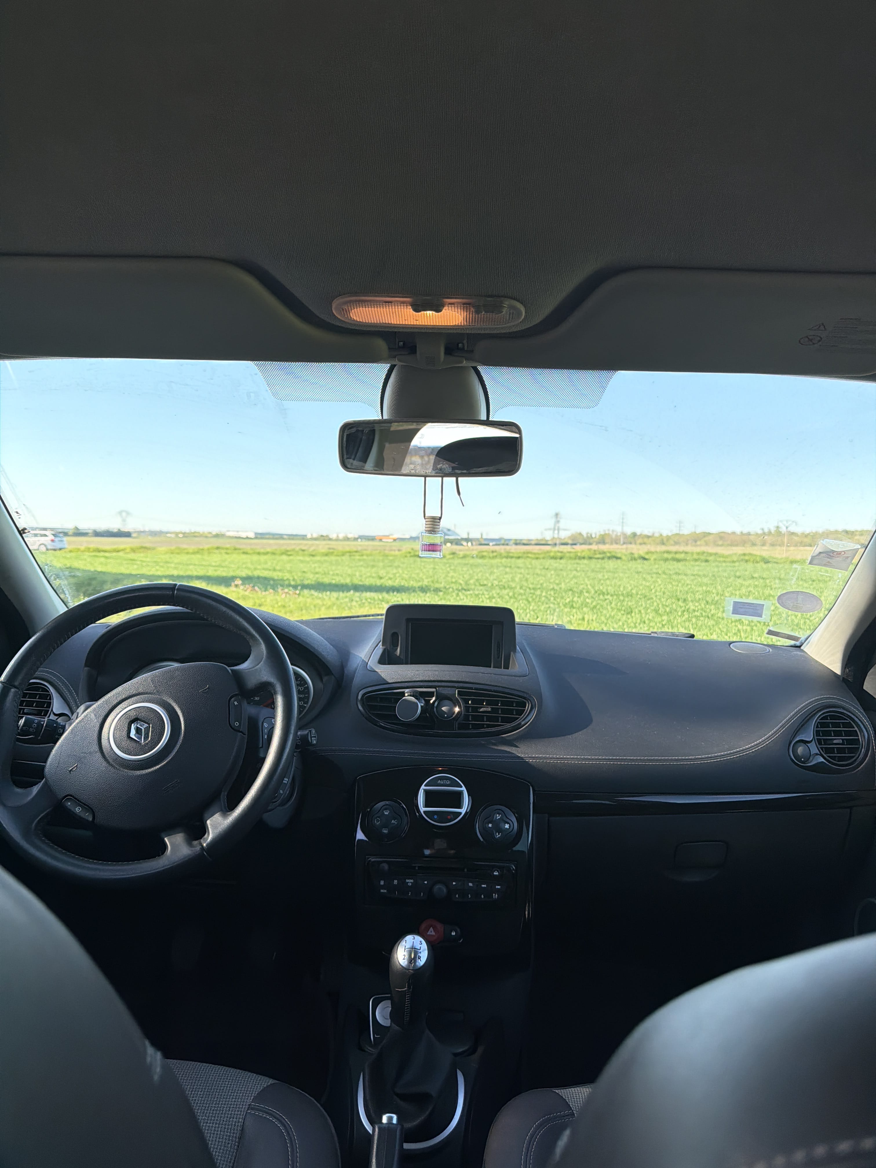 Renault Clio avec GPS