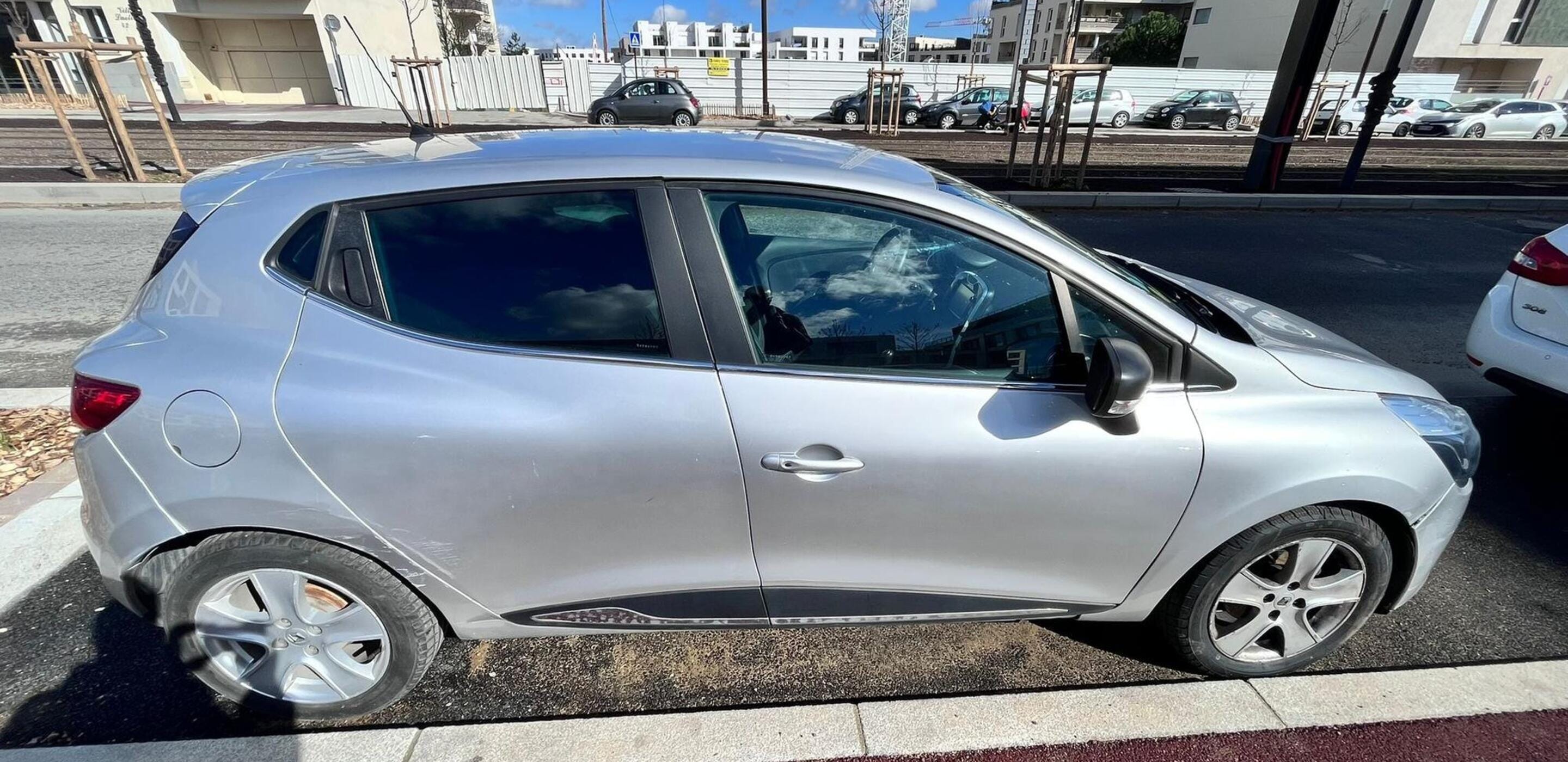 Renault Clio avec Climatisation