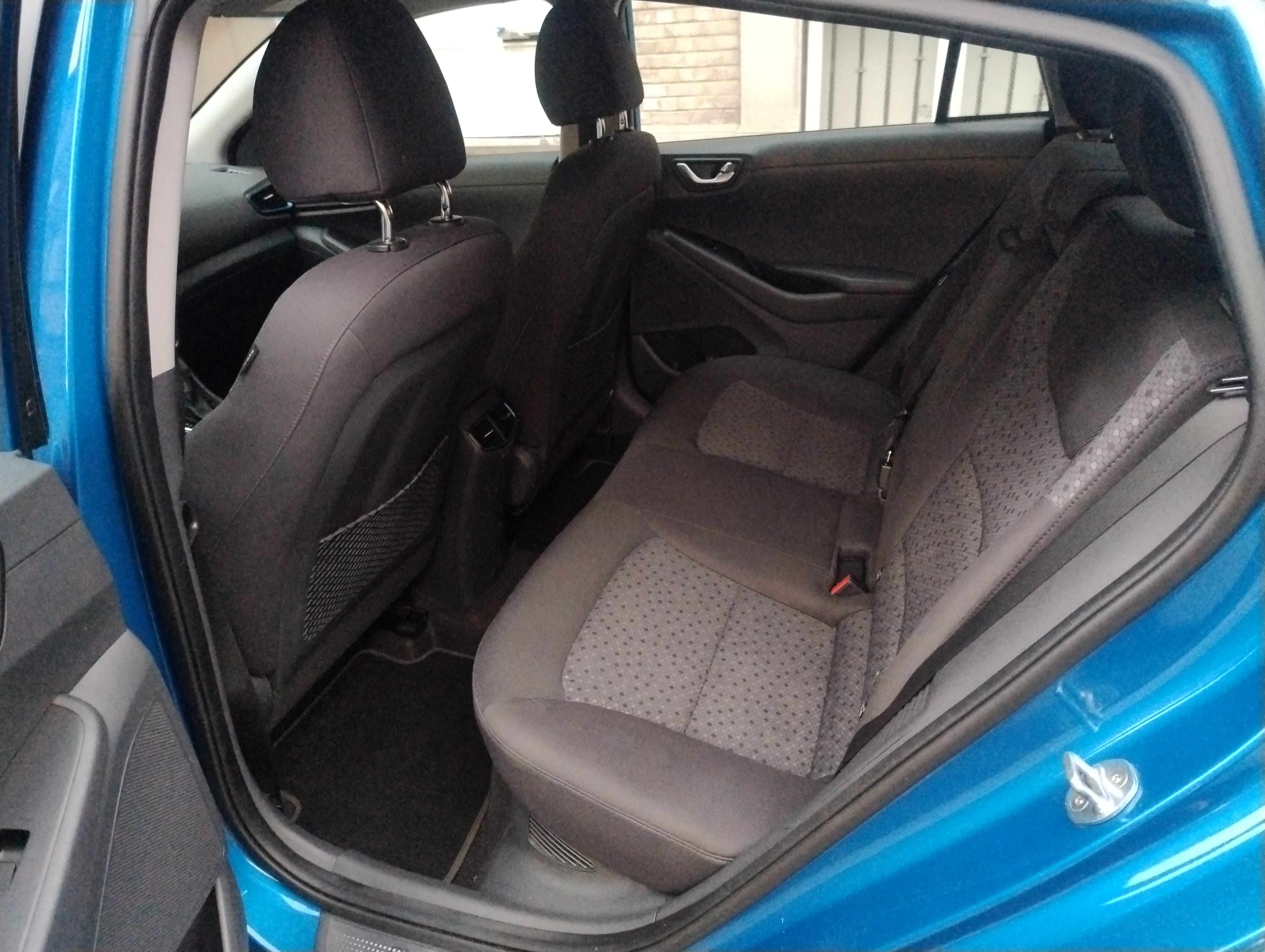 Hyundai Ioniq Hybride Plug in avec Audio Bluetooth