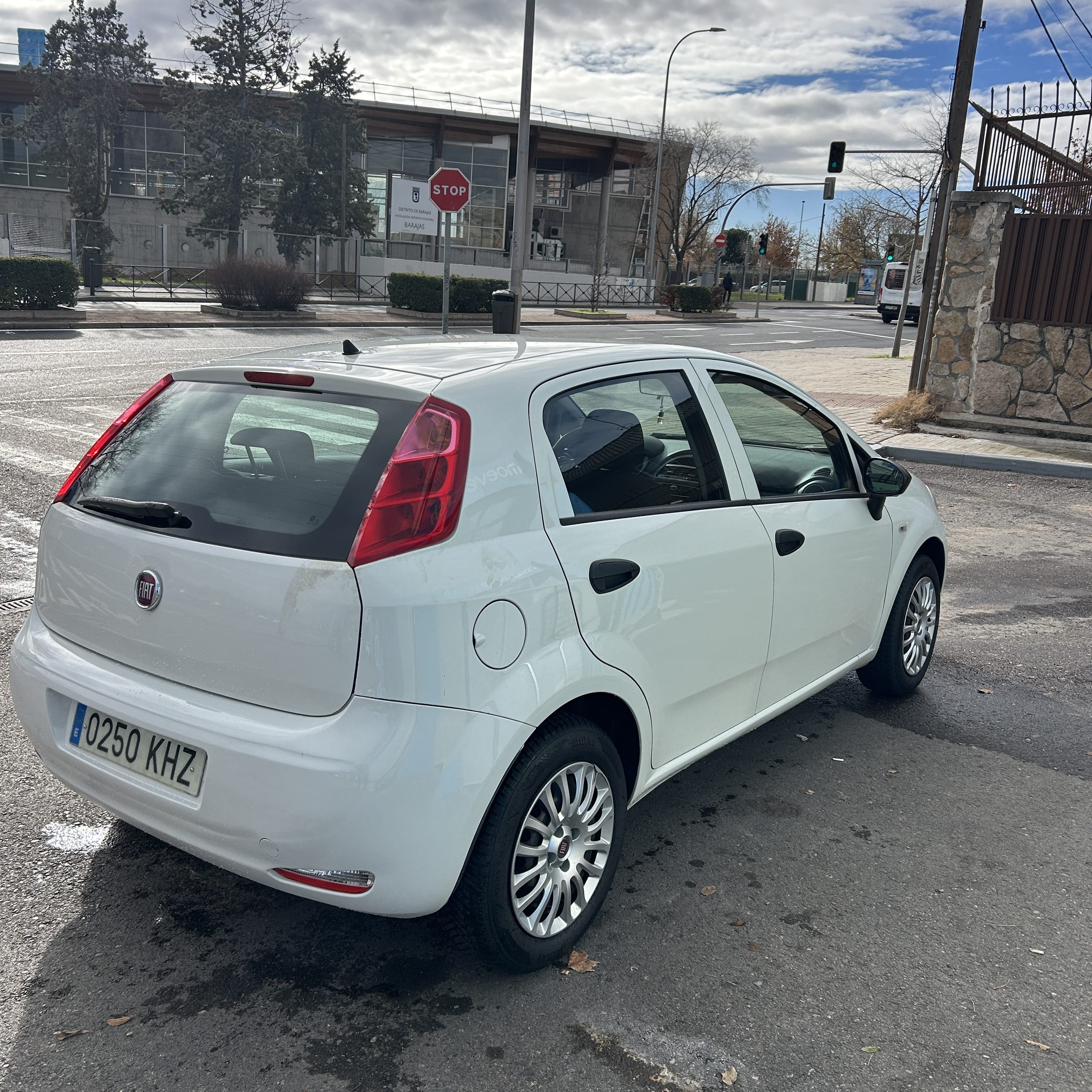 Fiat Punto met Autostoel baby