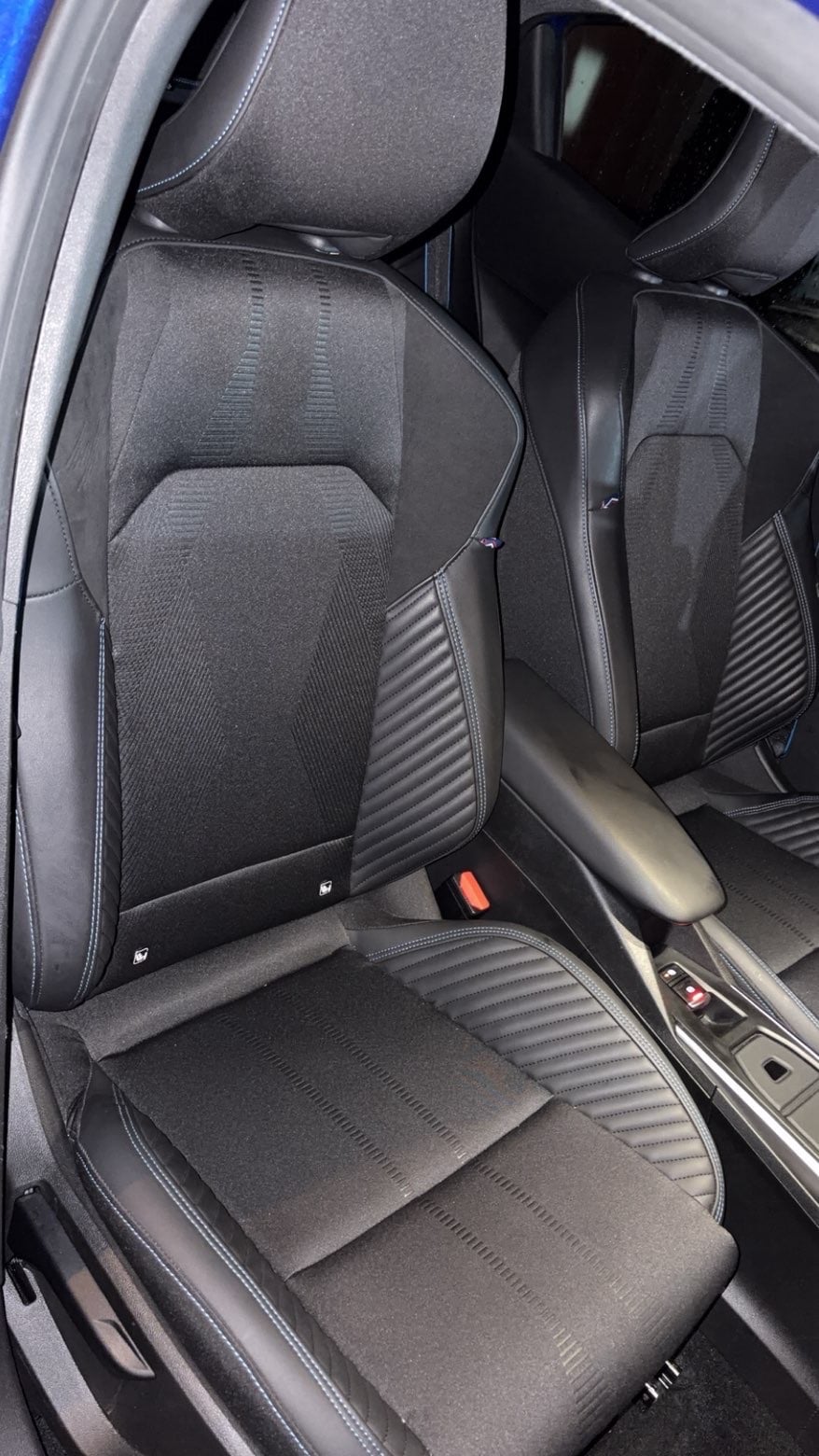 Renault Clio Alpine avec Apple CarPlay