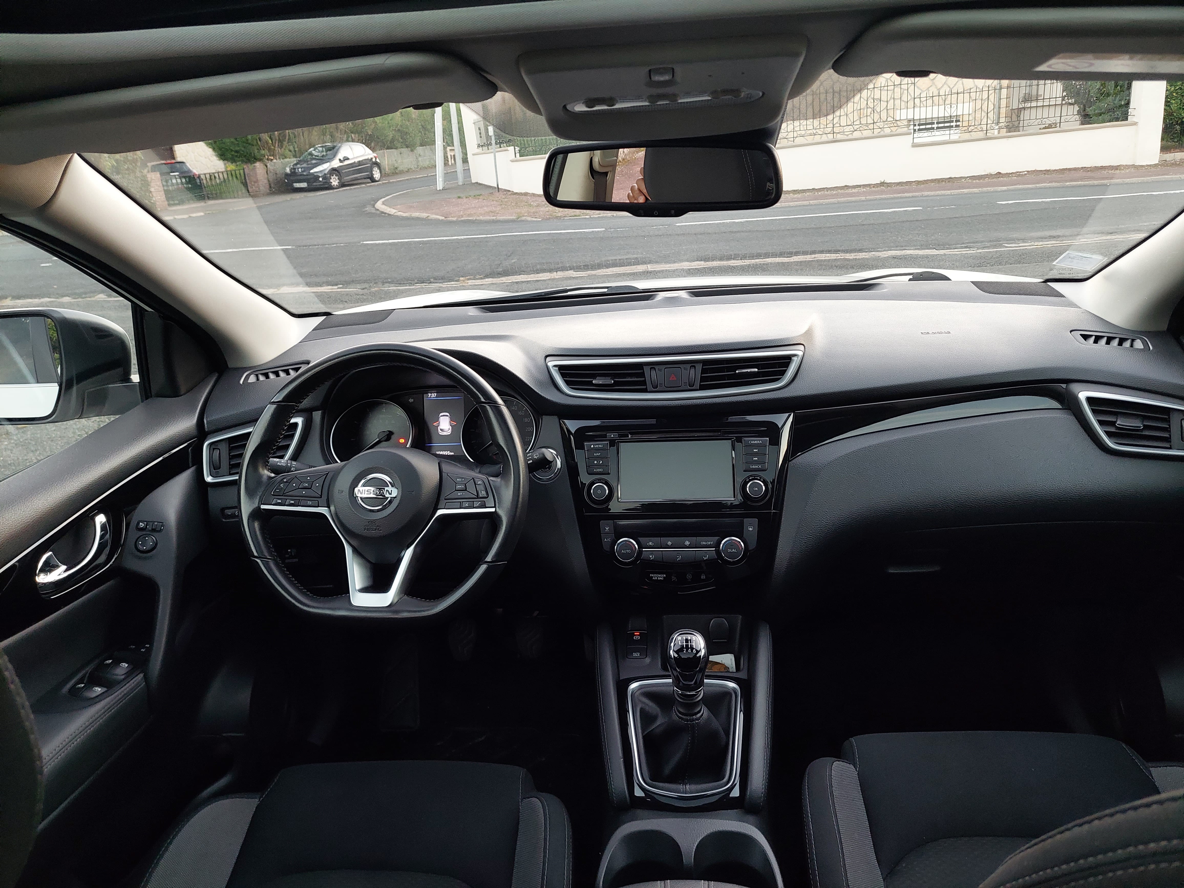 Nissan Qashqai avec Siège bébé