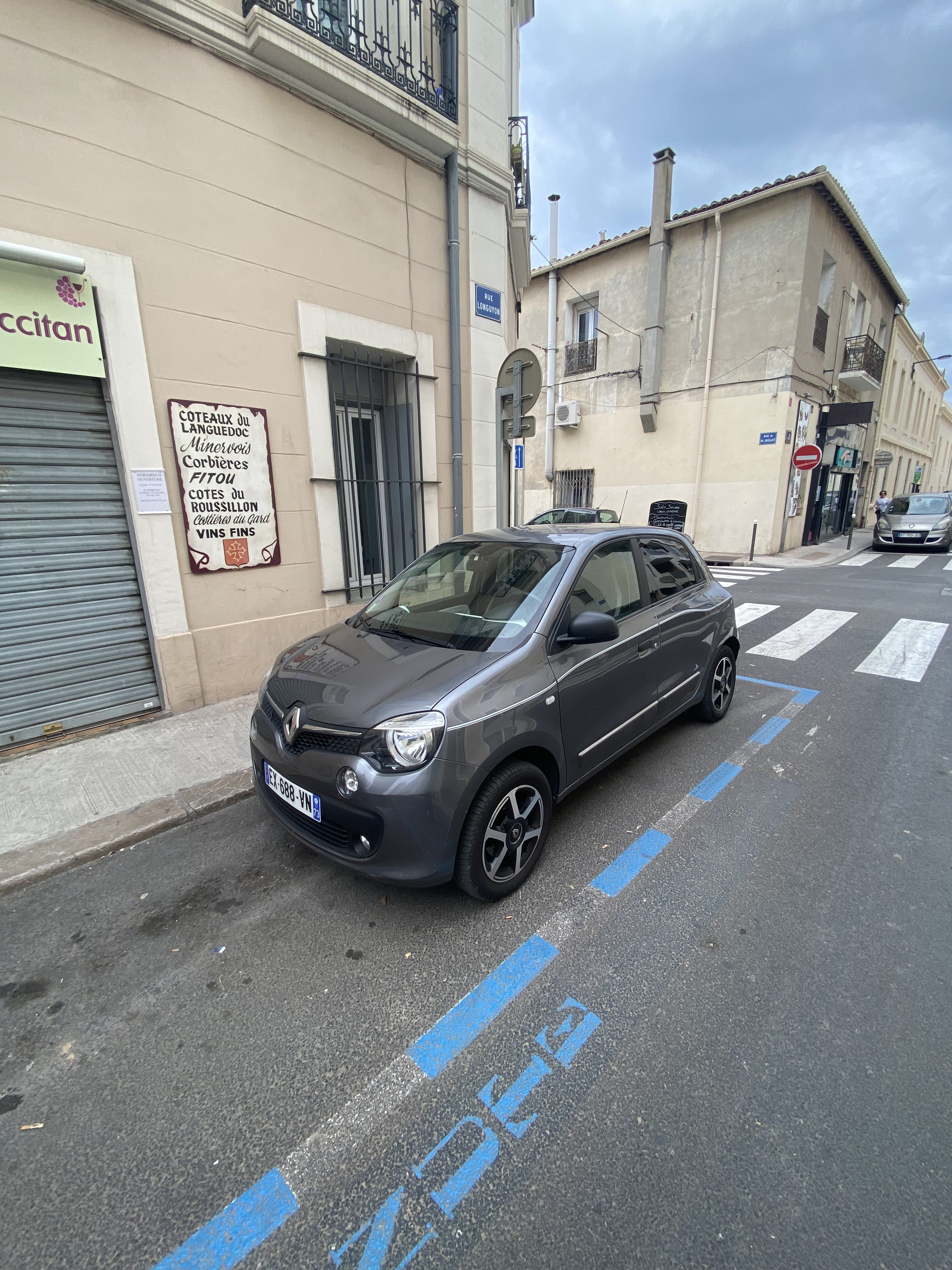 Renault Twingo III avec Climatisation