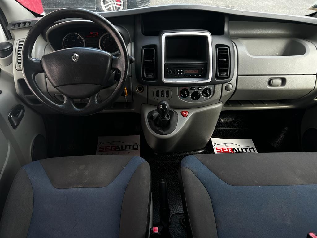 Renault Trafic Passenger