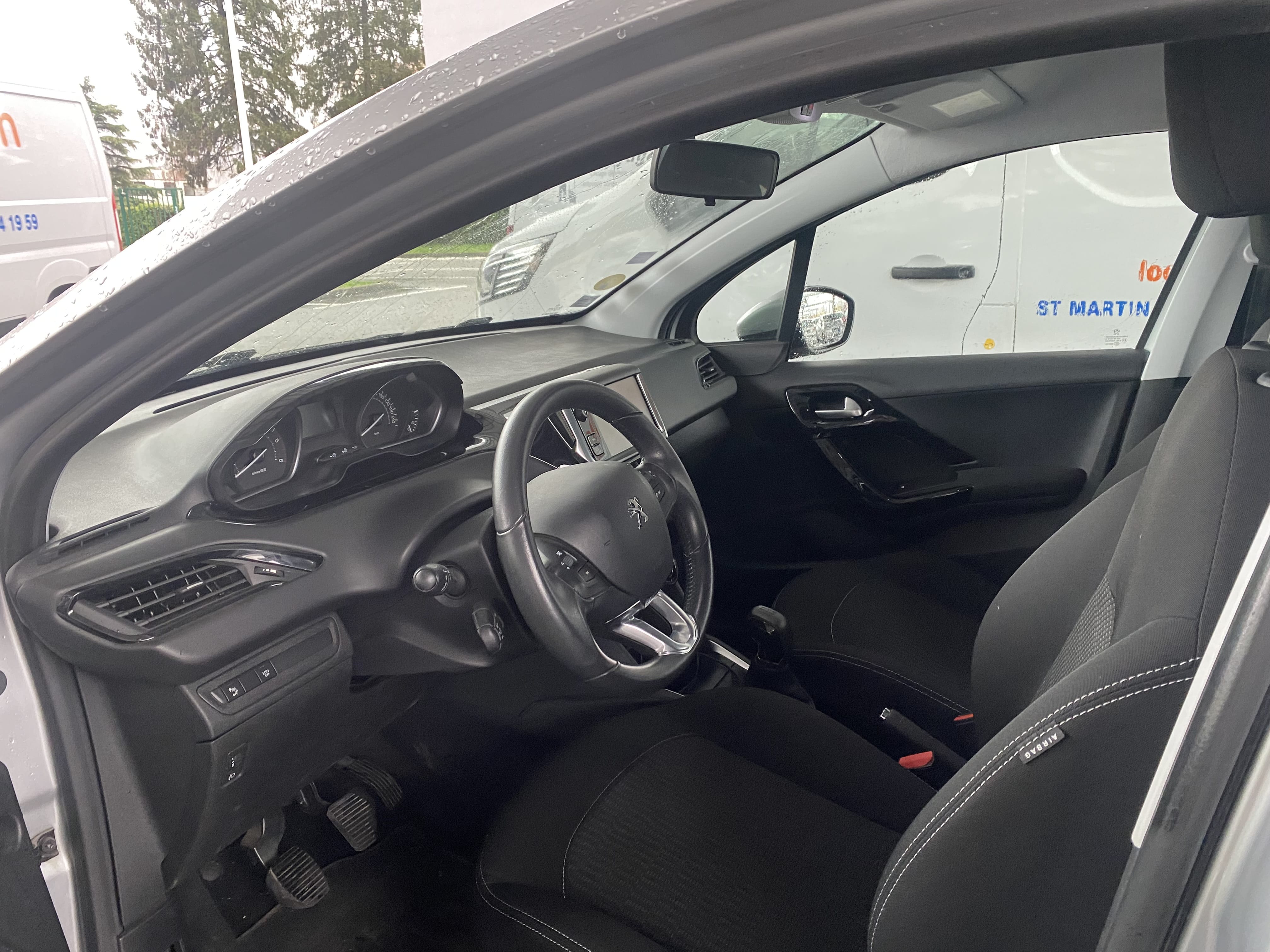 Peugeot 208 avec Audio Bluetooth