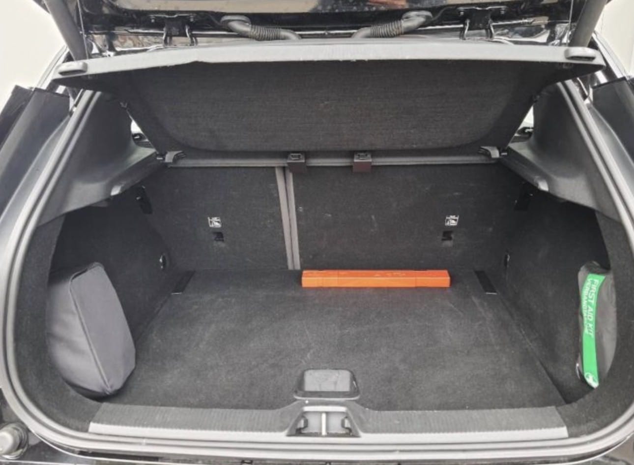 Volvo EX30 Single Extended Range avec GPS