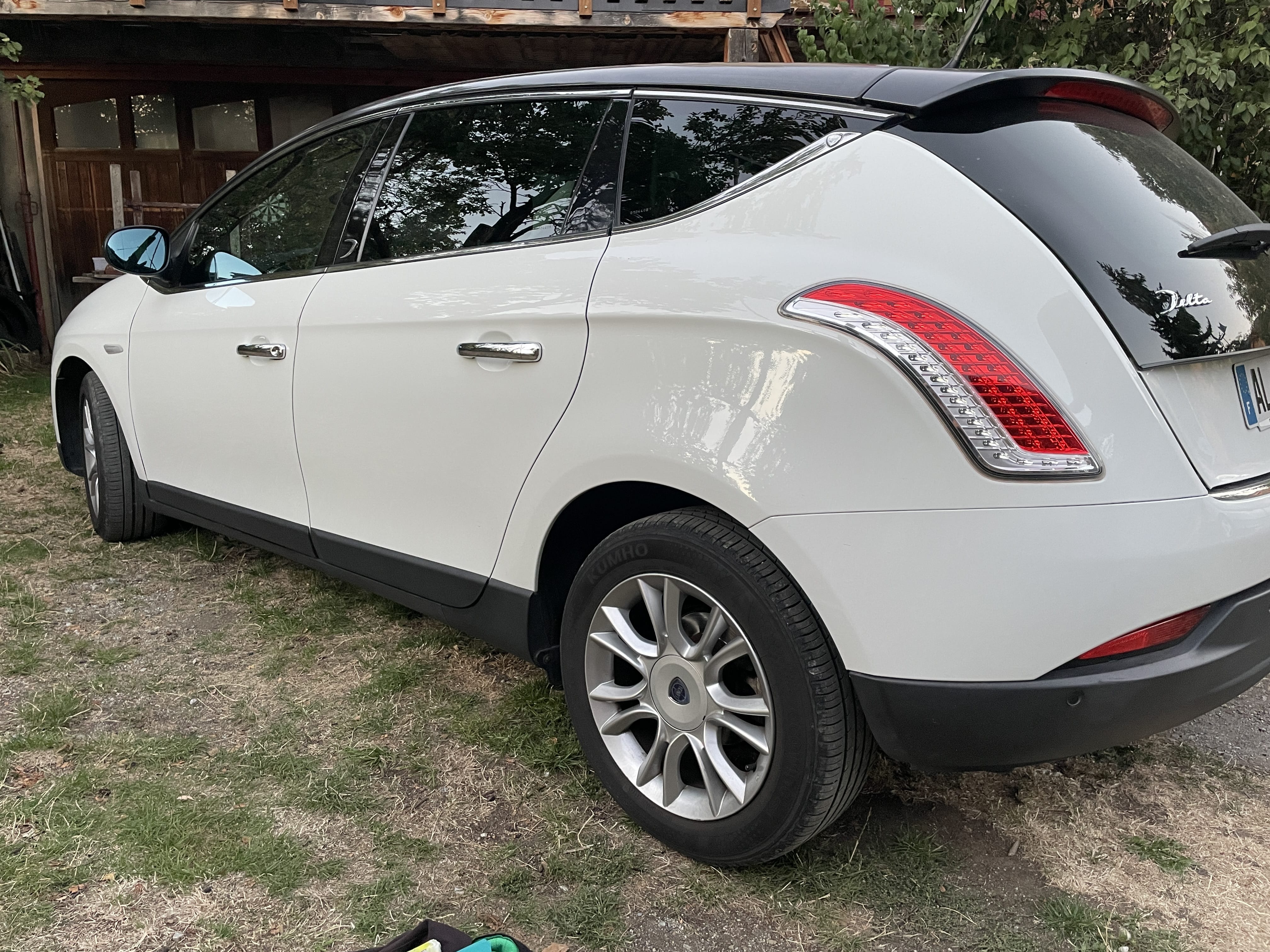 Lancia Delta 1,6 Multijet avec Climatisation