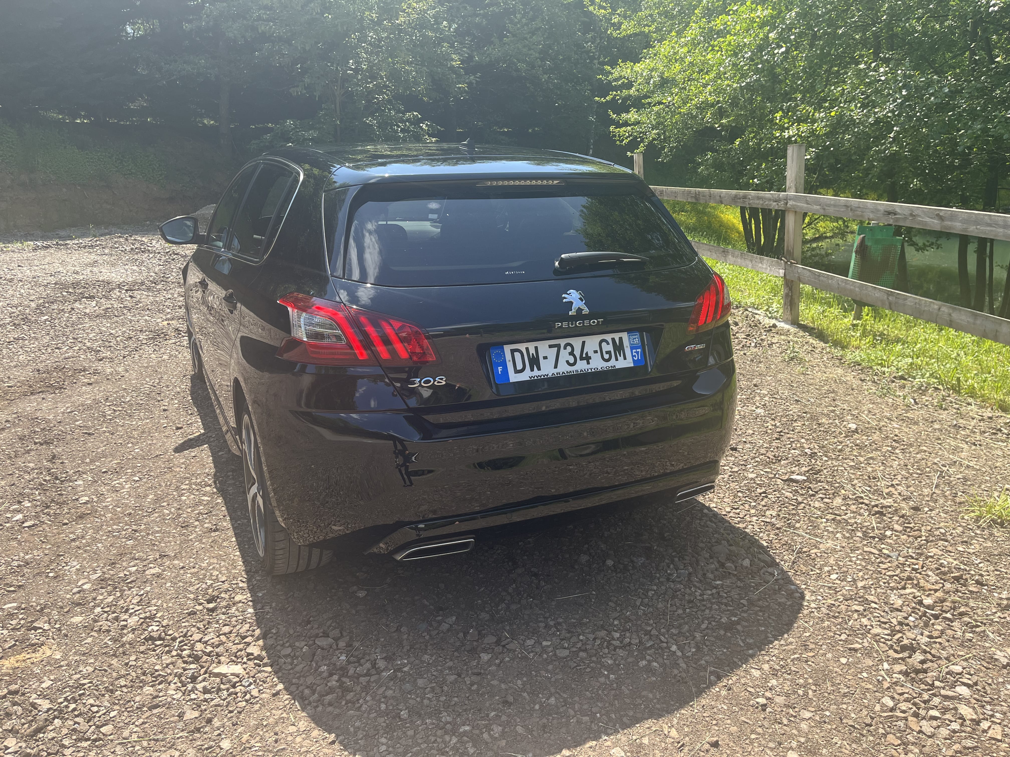 Peugeot 308 1.2 GT LINE avec Régulateur de vitesse