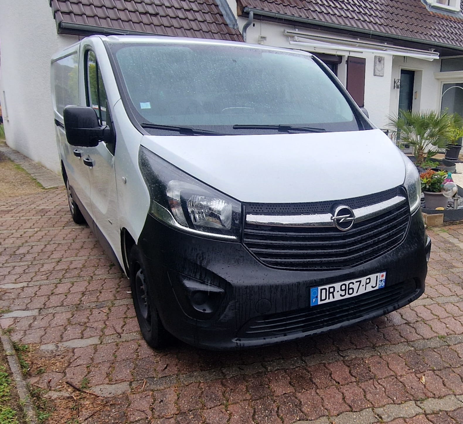 Opel Vivaro Fourgon Dr967
