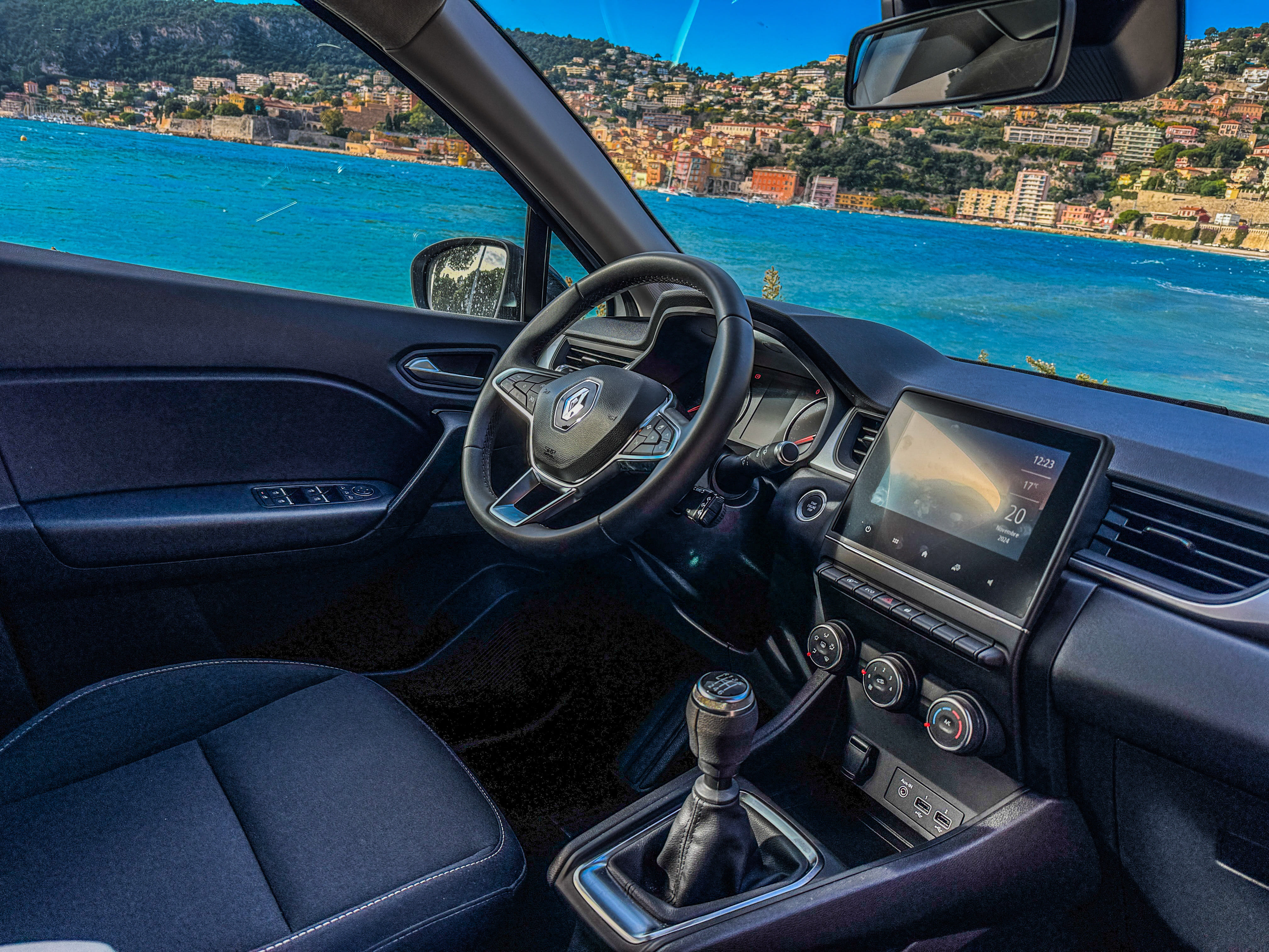 Renault Captur 757 avec Siège bébé