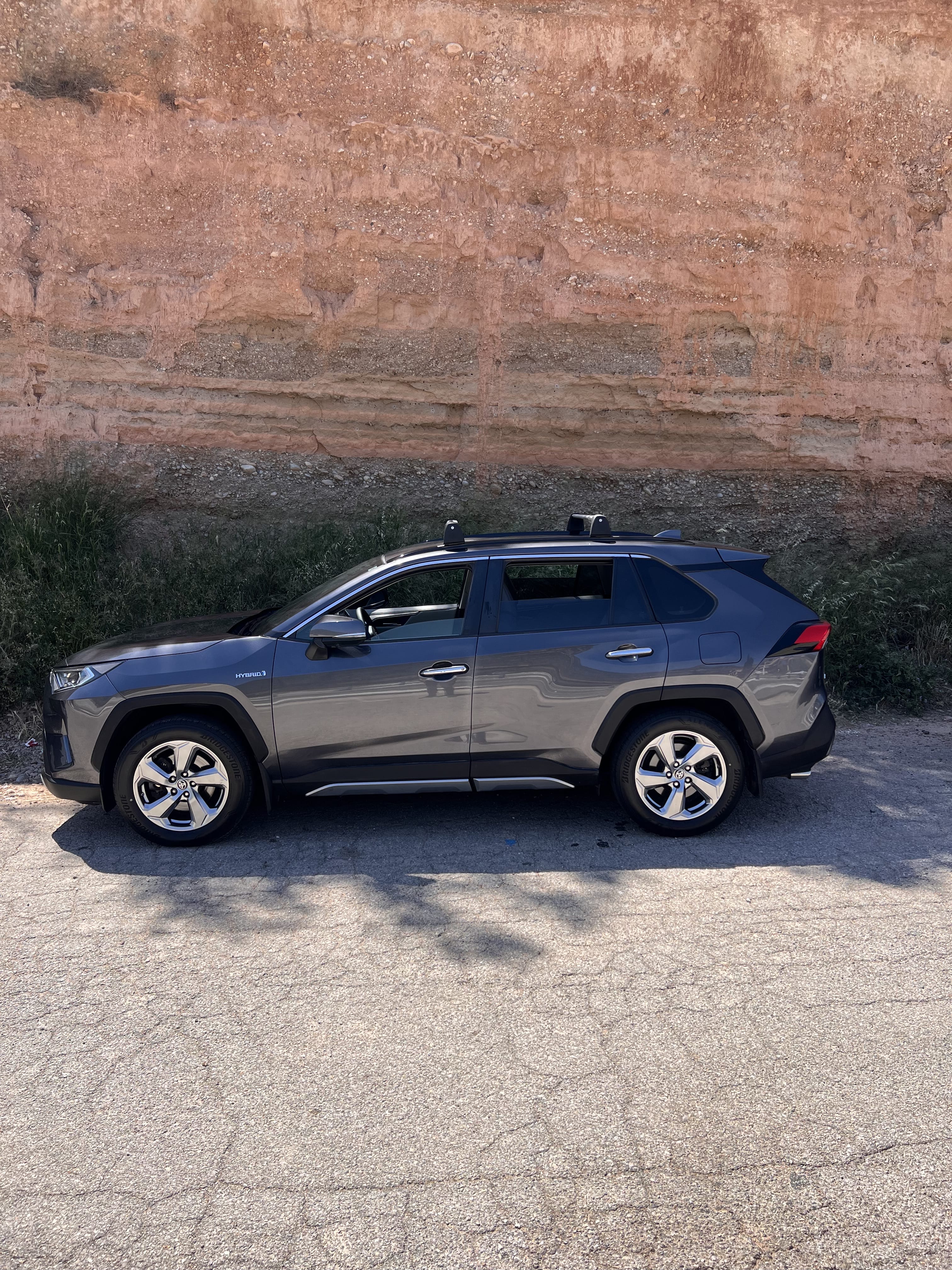 Toyota RAV4  Híbrido XLE Premium, 2020, Gasolina 95