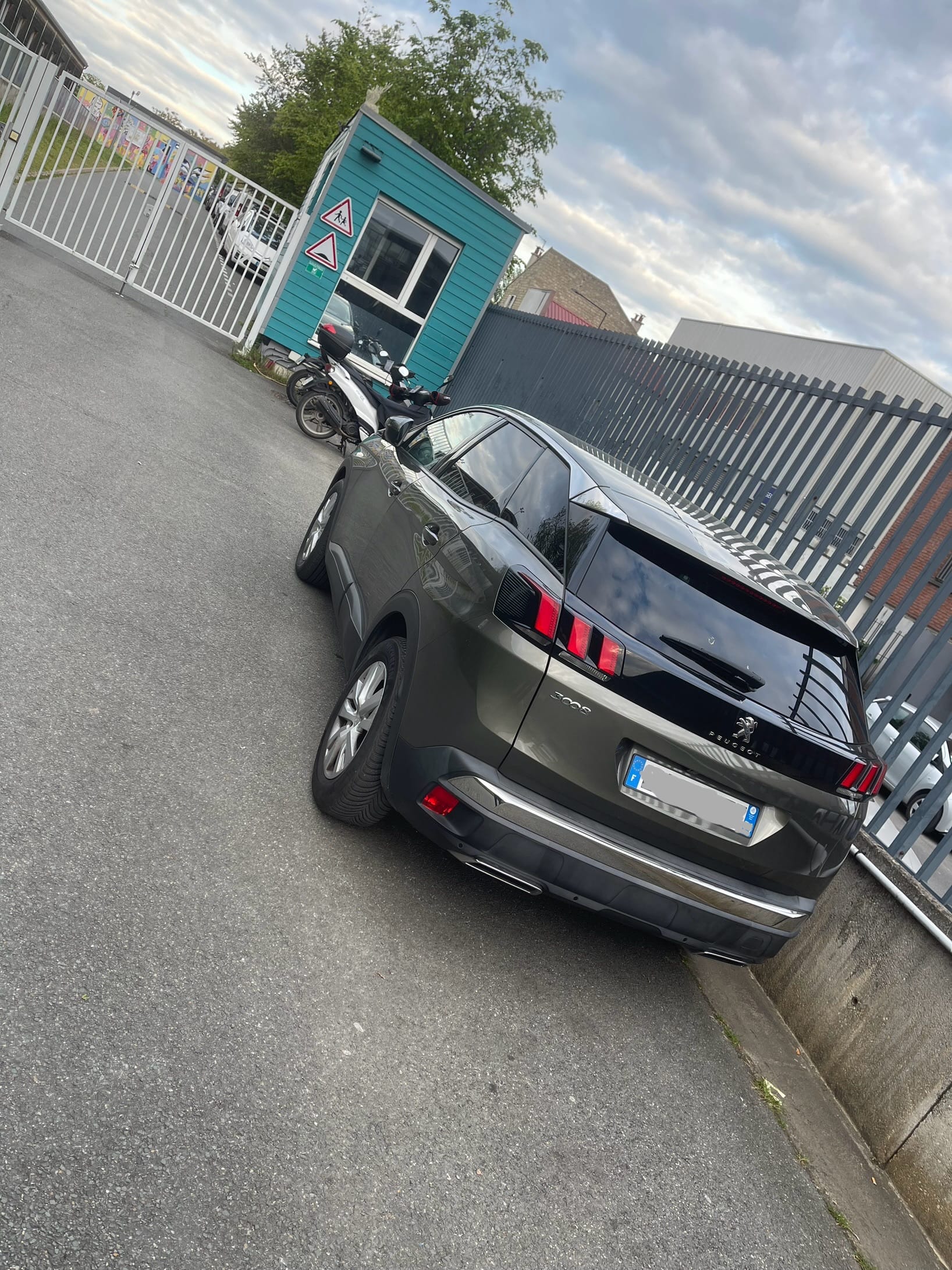 Peugeot 3008 avec GPS