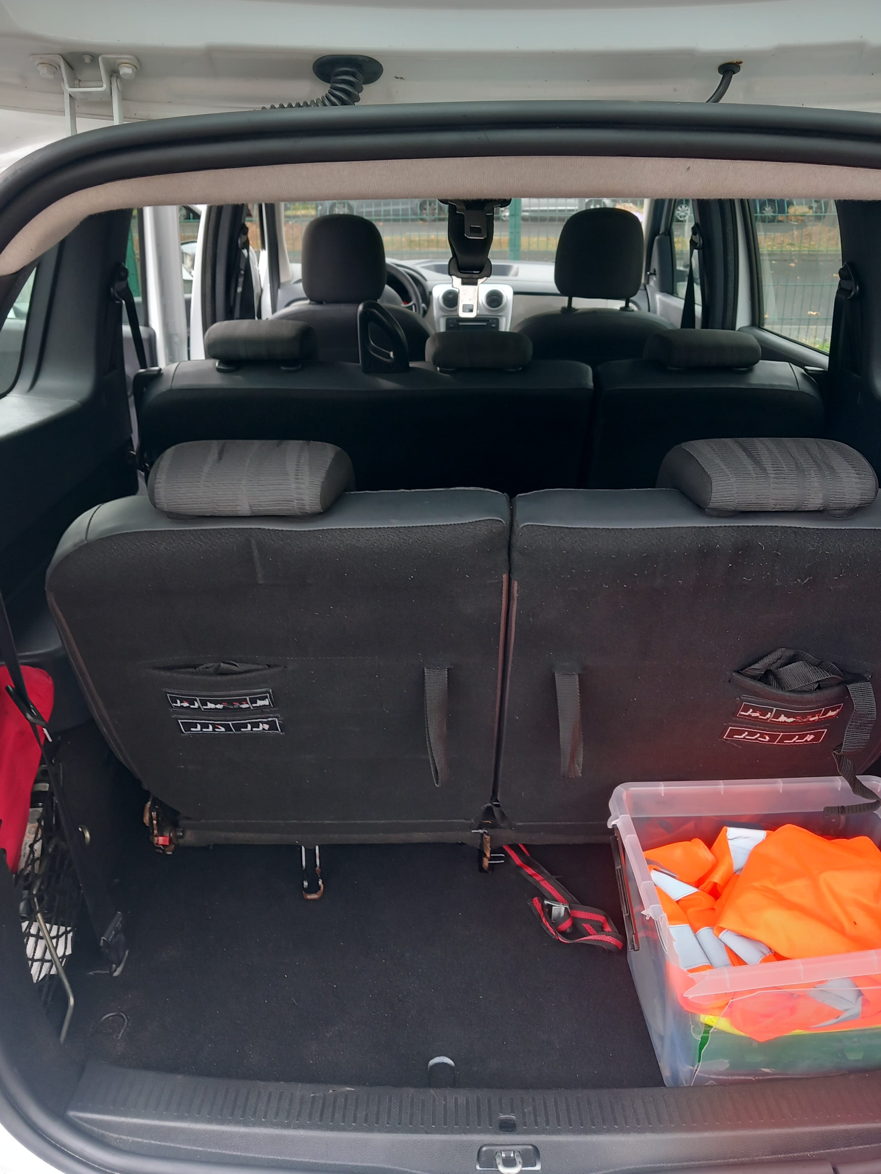 Dacia Lodgy