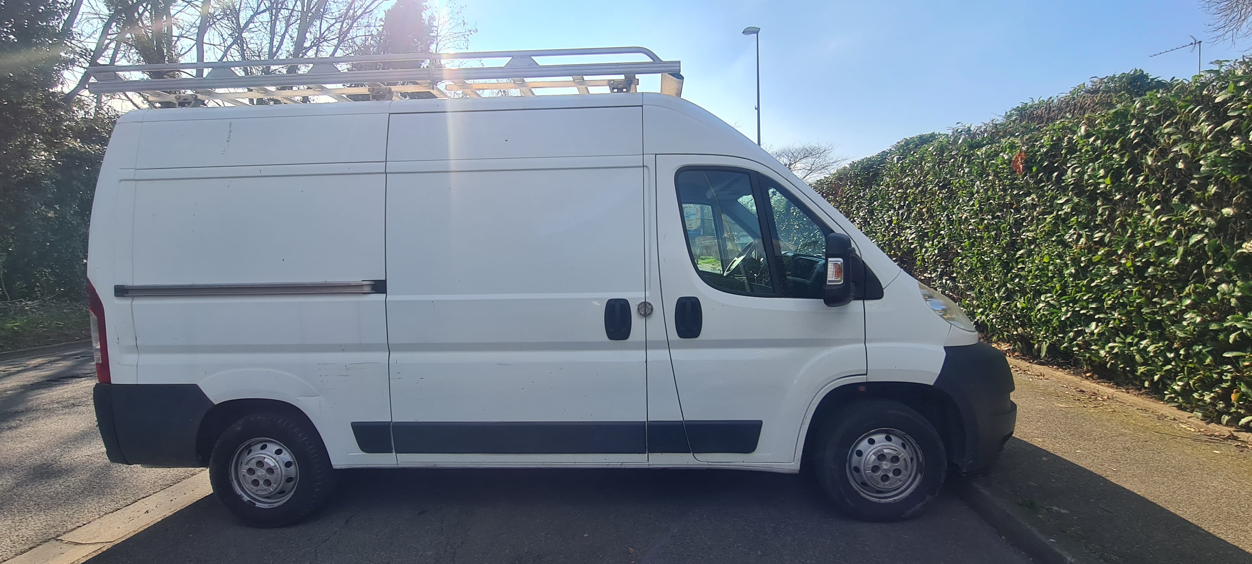 Peugeot Boxer 1.9 HDI 13m³ avec Régulateur de vitesse