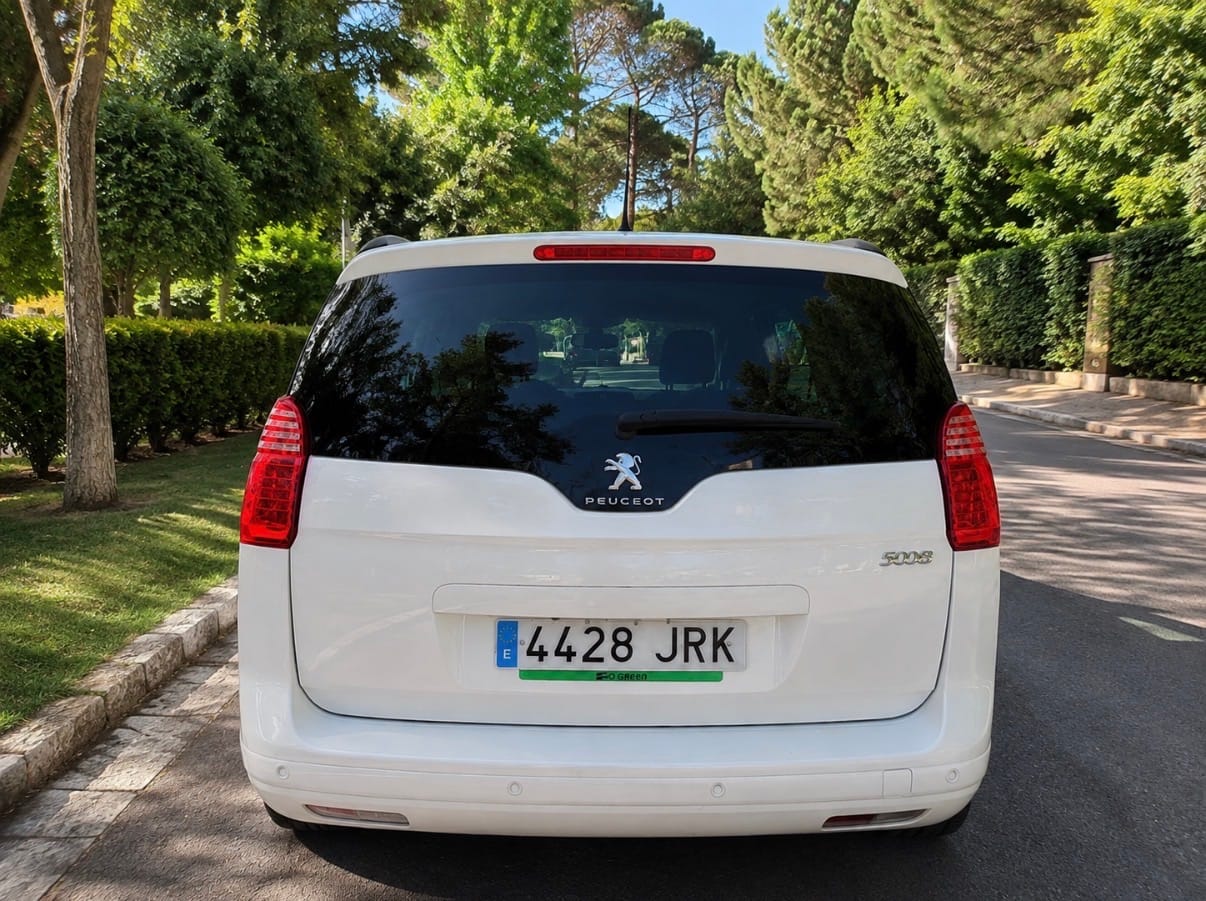 Peugeot 5008 con Aire acondicionado