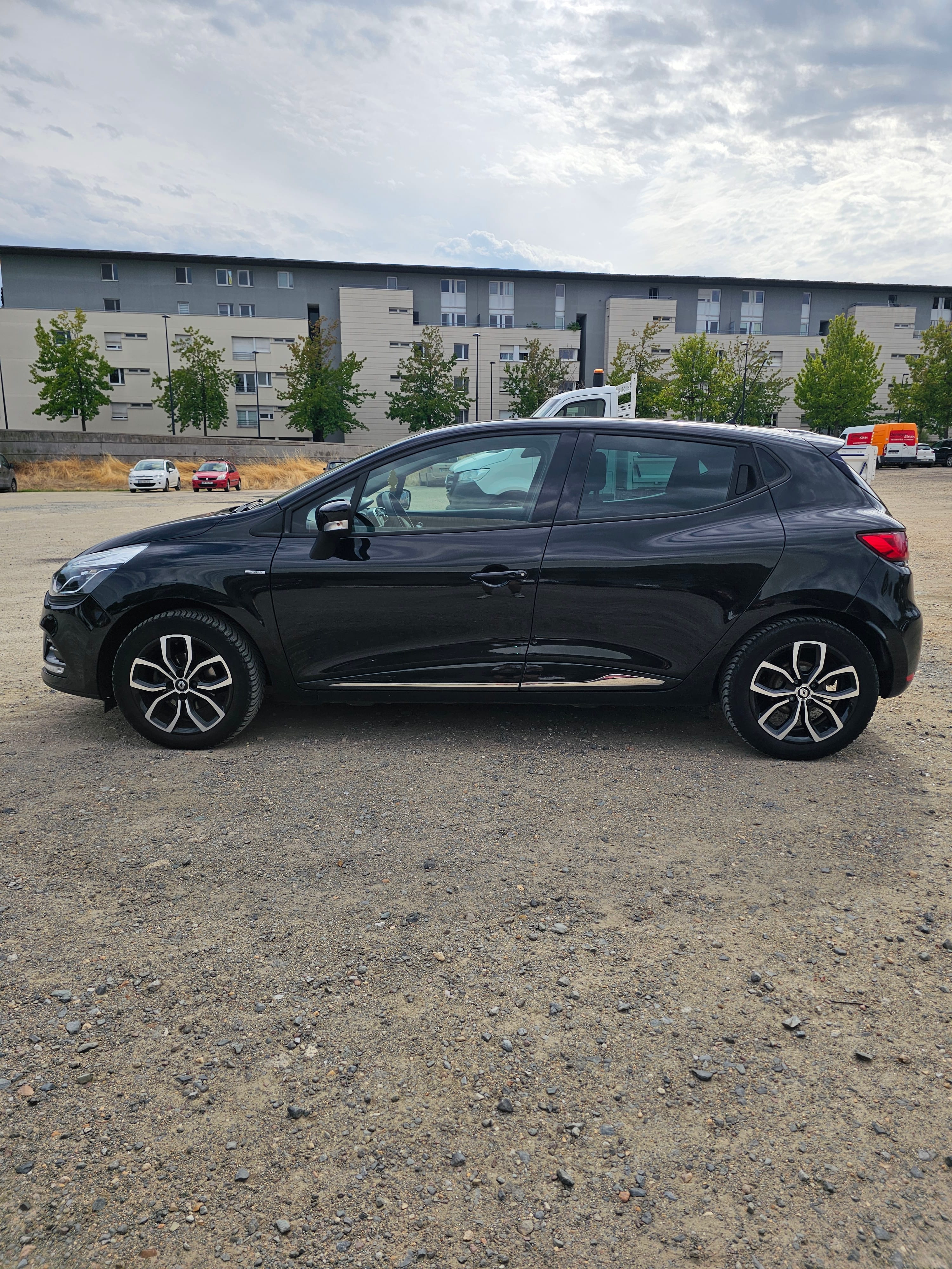 Renault Clio avec Climatisation