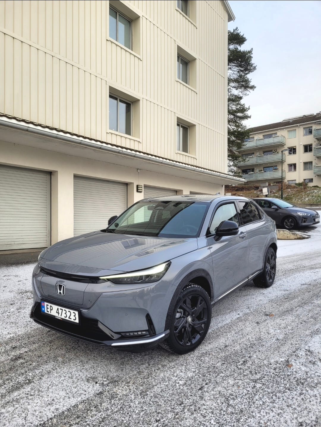 Honda e:Ny1 with Car radio