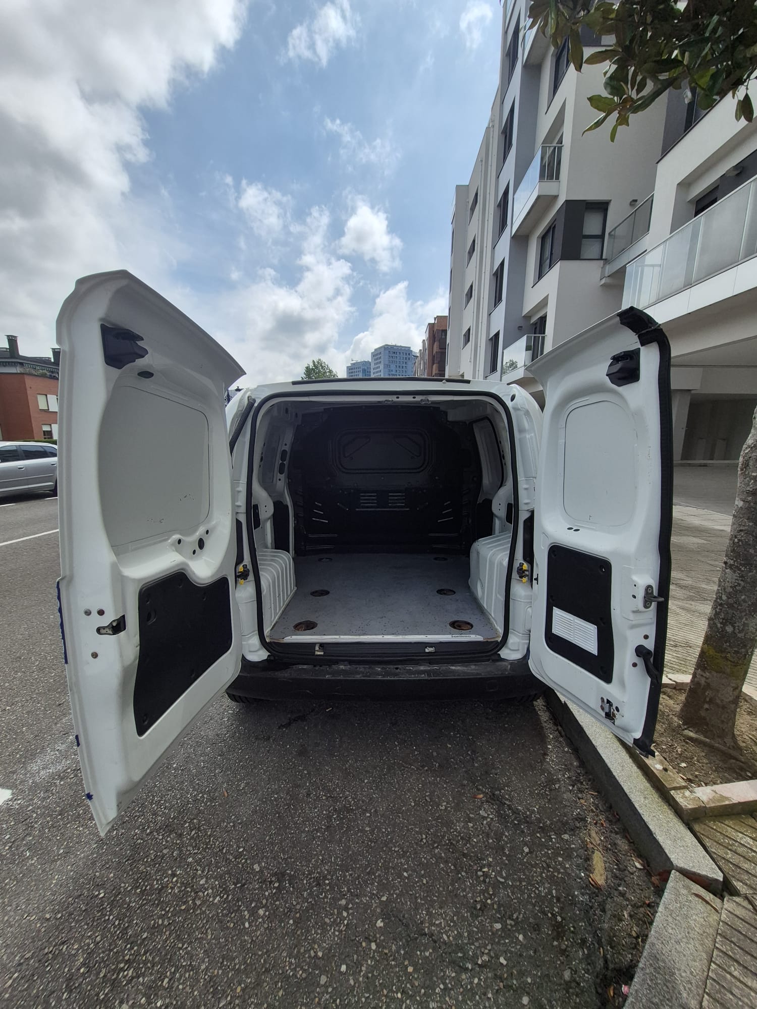 Fiat Fiorino con Radio 