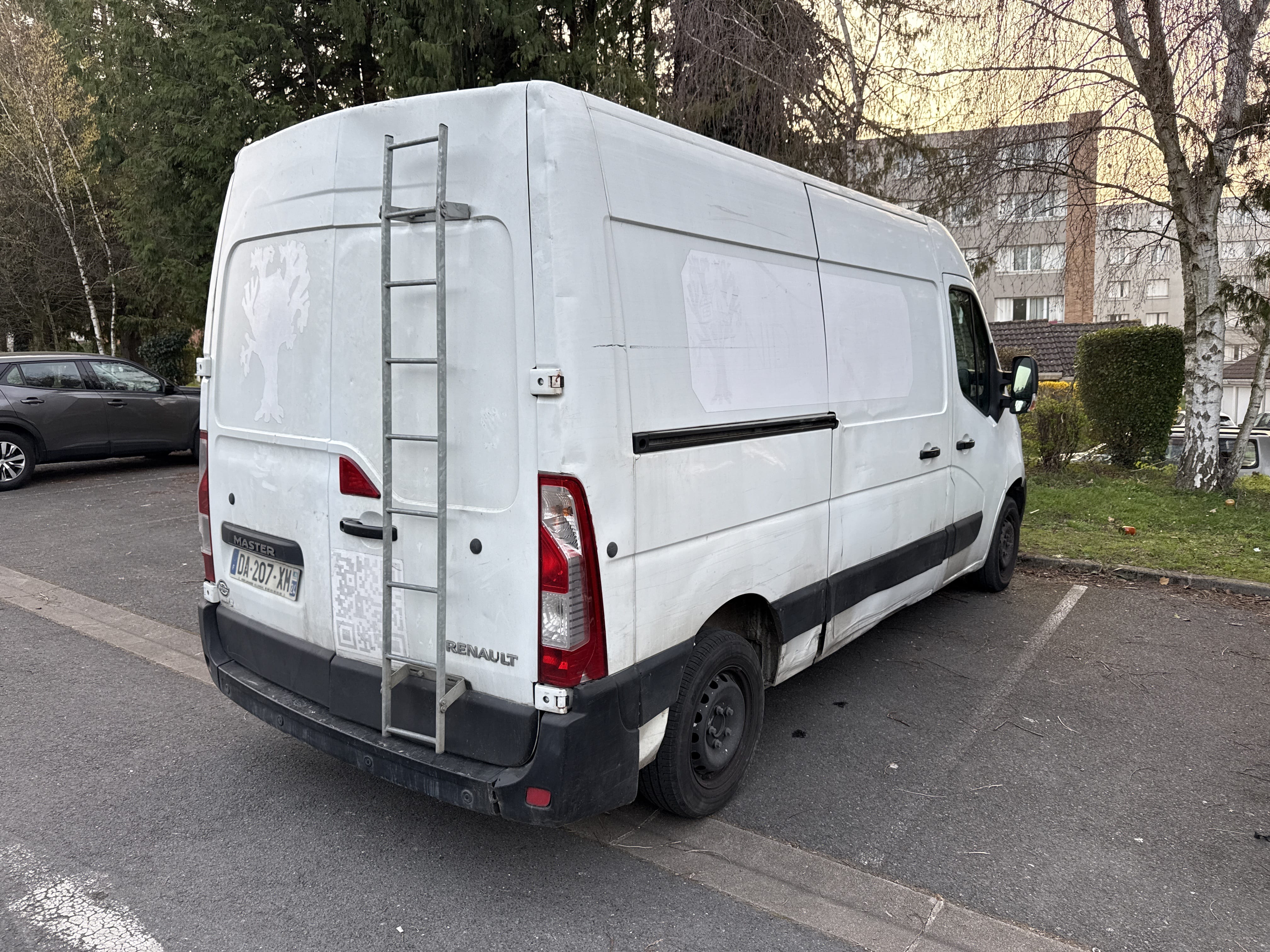 Renault Master DCI 100 L2H2 avec Audio Bluetooth