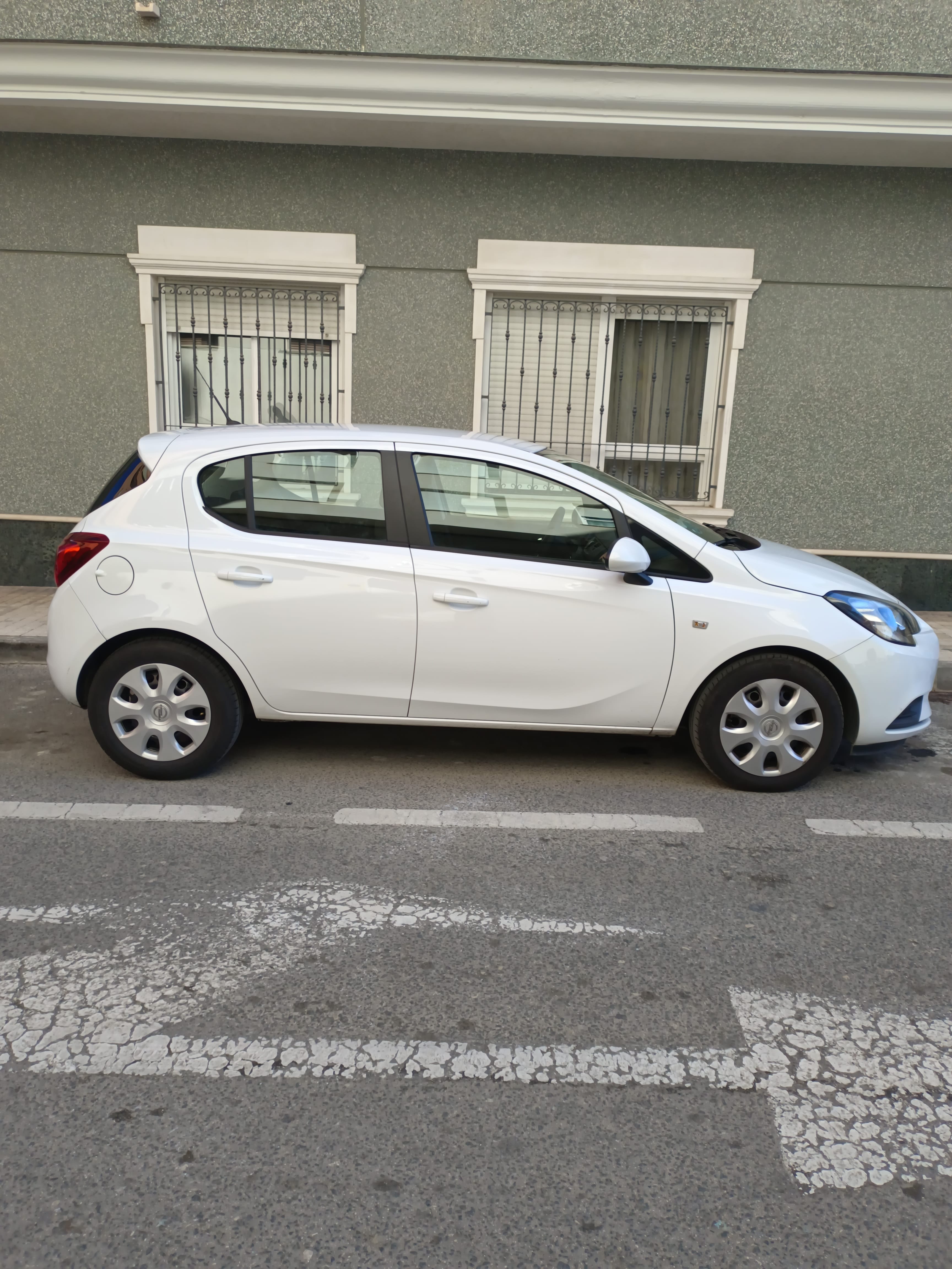 Opel Corsa con Aire acondicionado