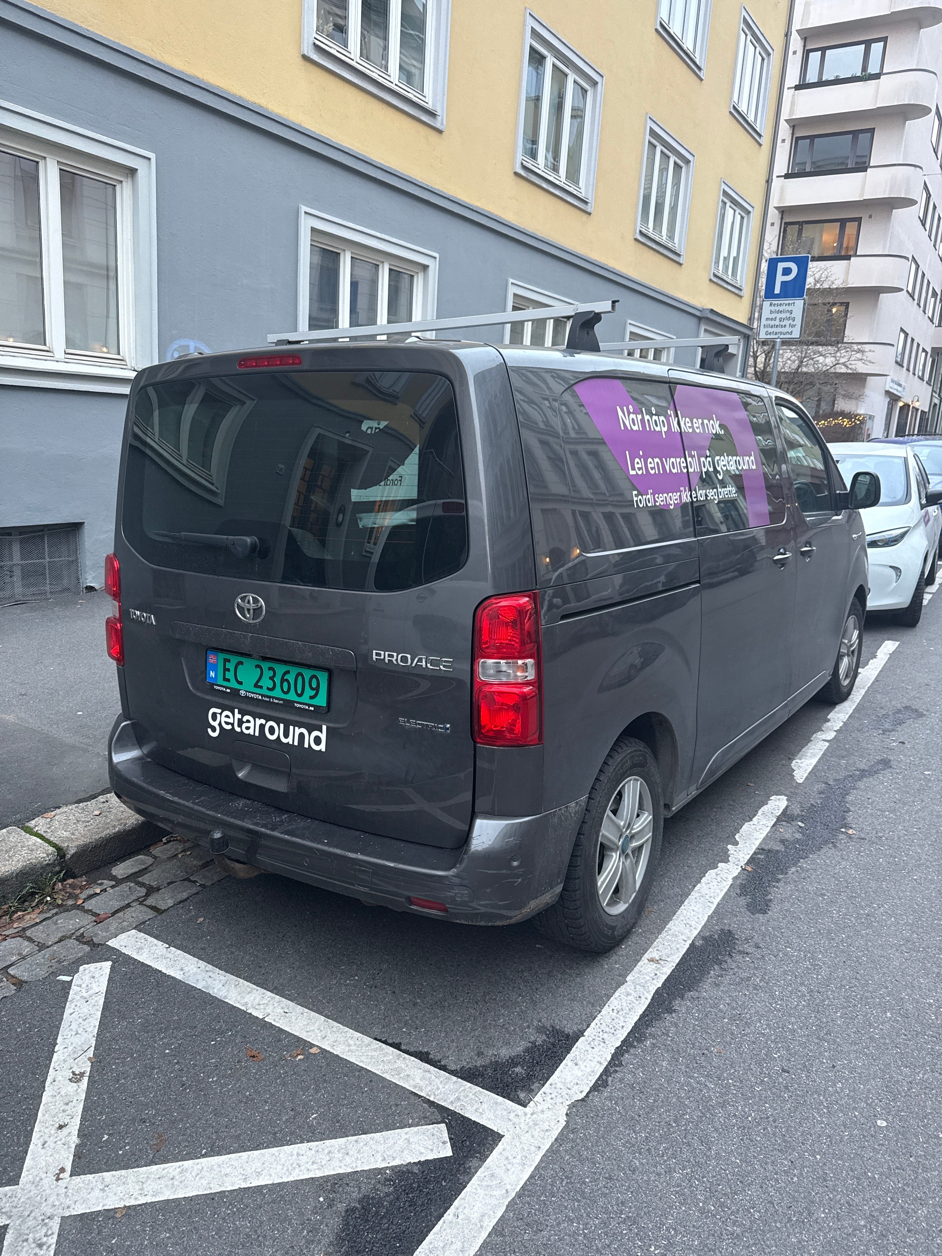 Toyota Proace City Electric mit Navigationsgerät