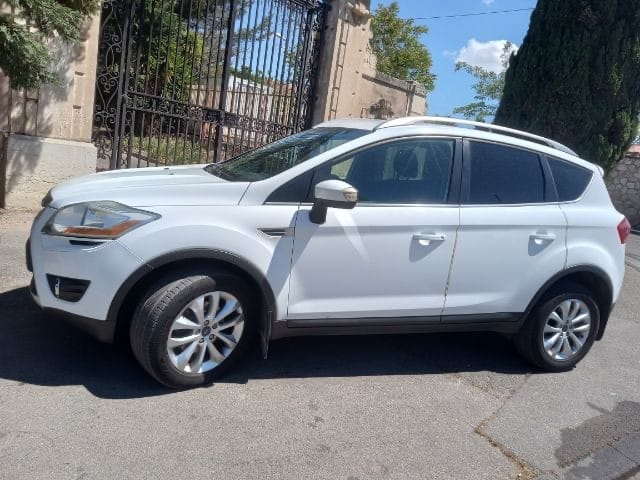 Ford Kuga con Aire acondicionado